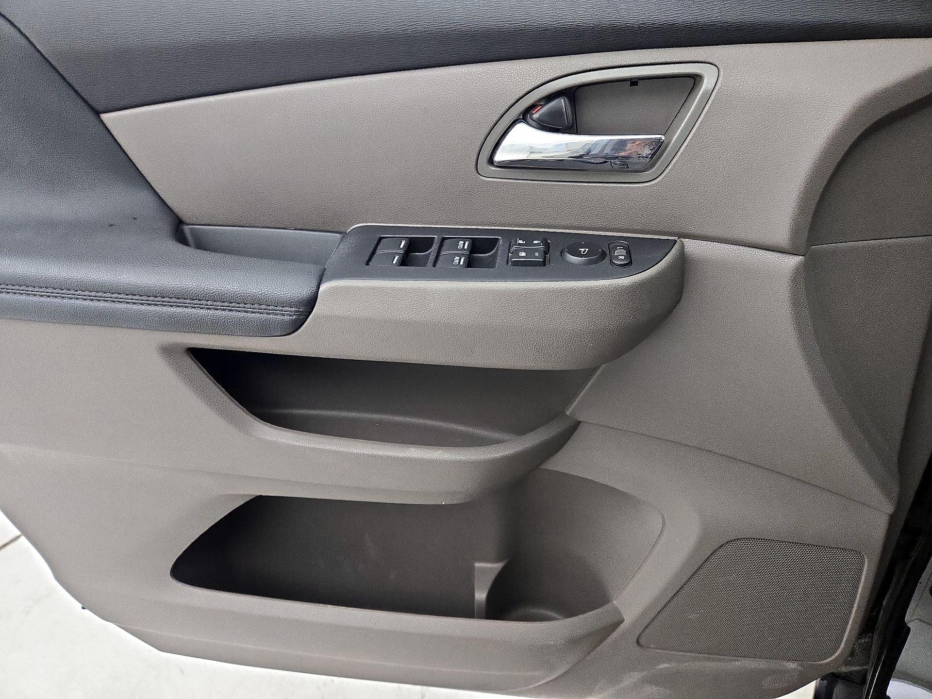 Thumbnail: 2016 Honda Odyssey - 12