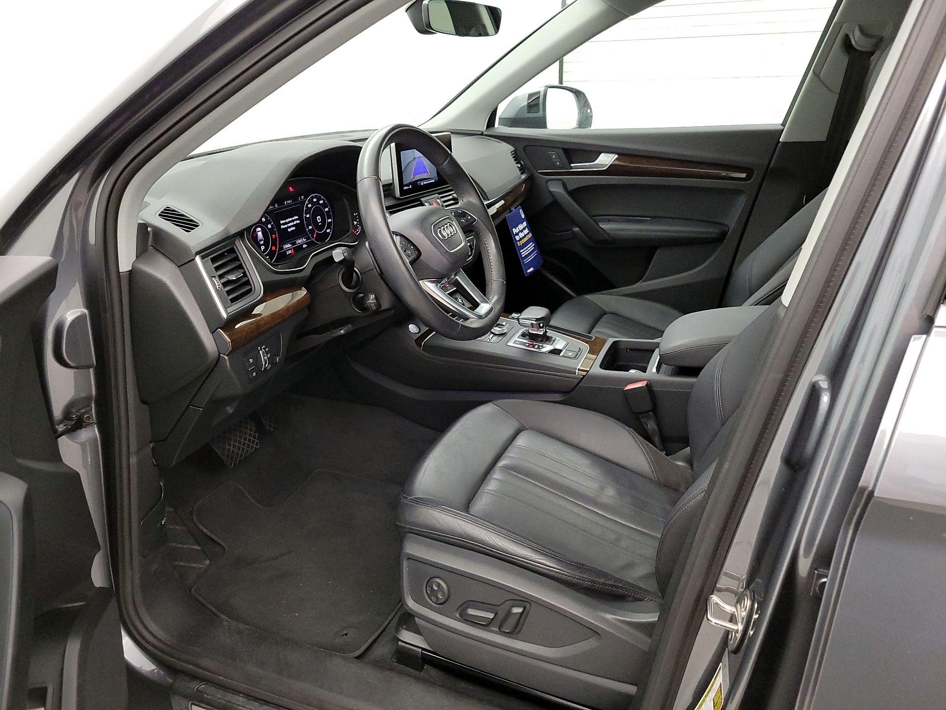 Thumbnail: 2019 Audi Q5 - 11