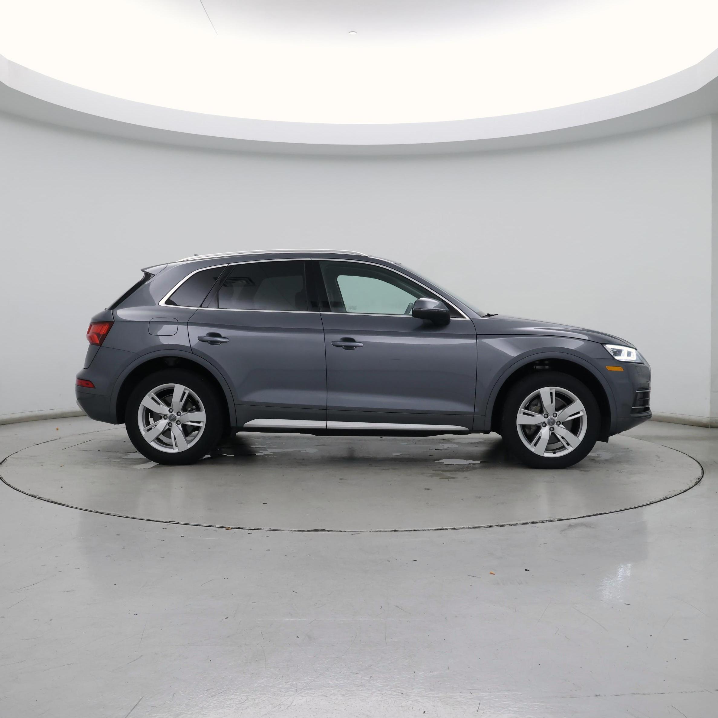 Thumbnail: 2019 Audi Q5 - 7