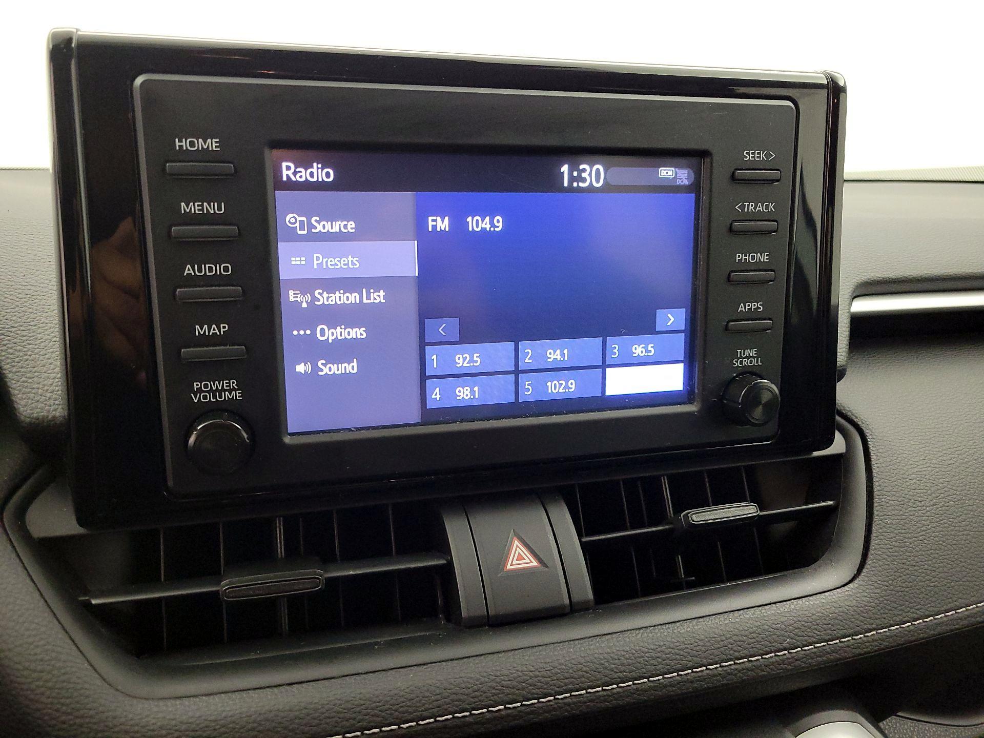 Thumbnail: 2019 Toyota RAV4 - 15