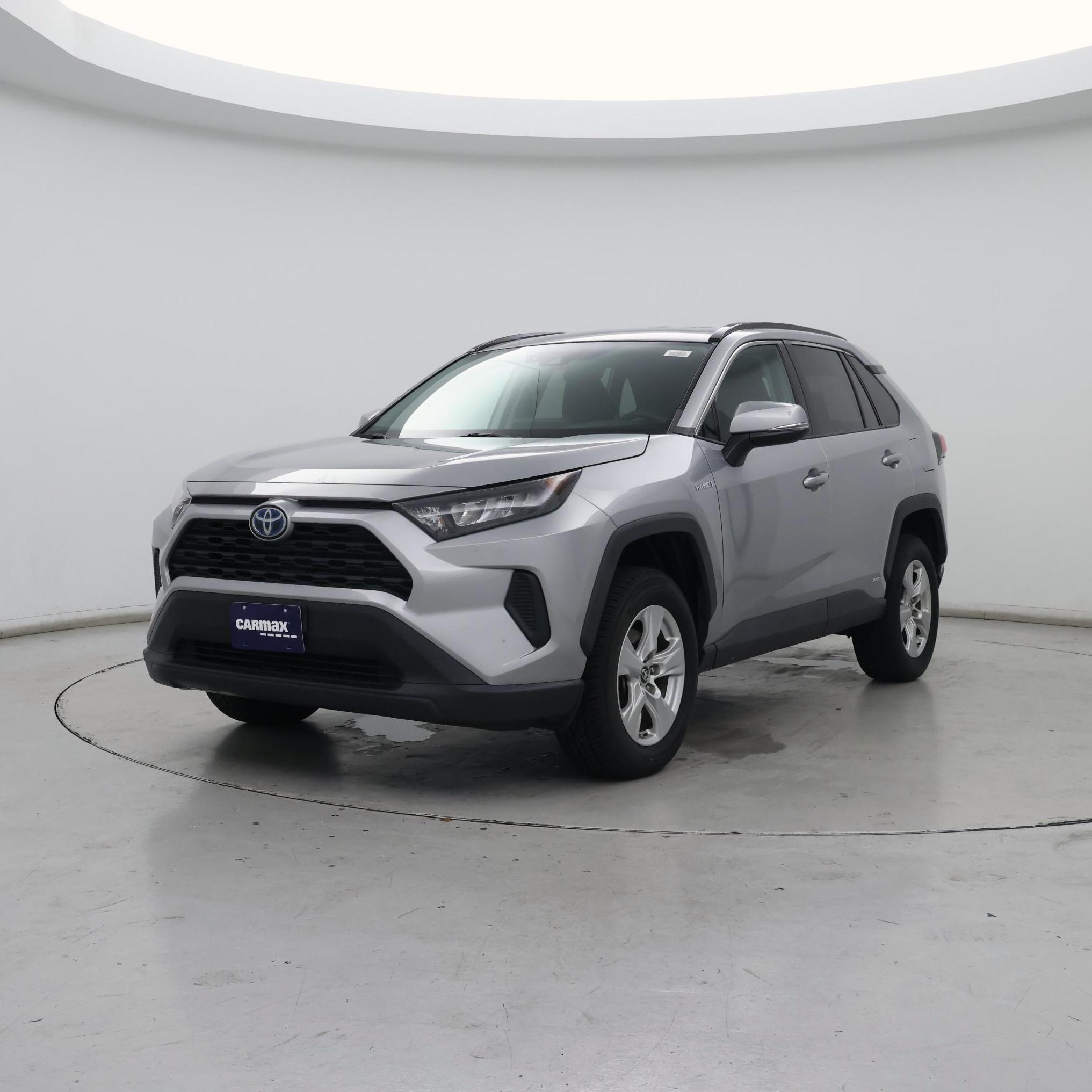 Thumbnail: 2019 Toyota RAV4 - 4