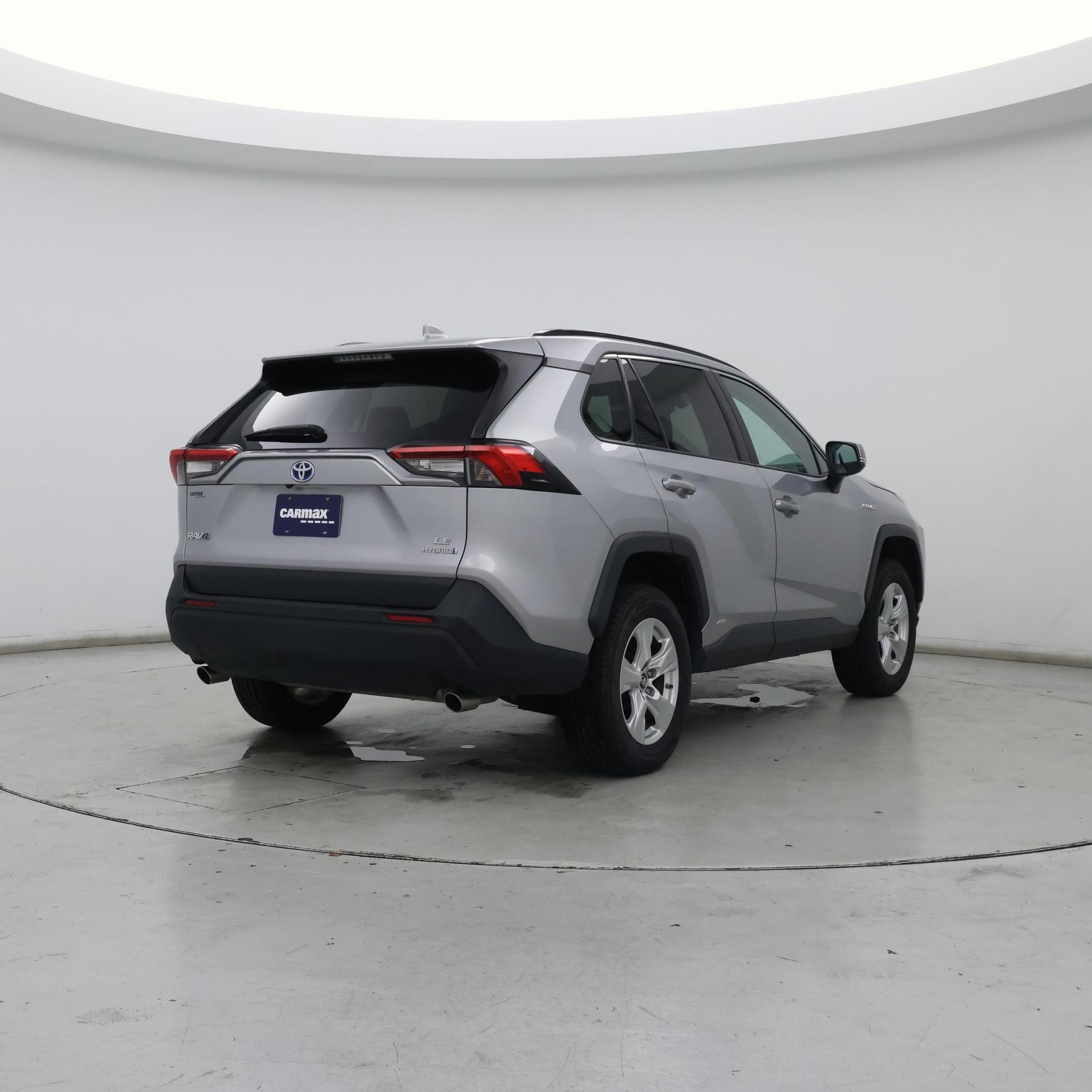 Thumbnail: 2019 Toyota RAV4 - 8