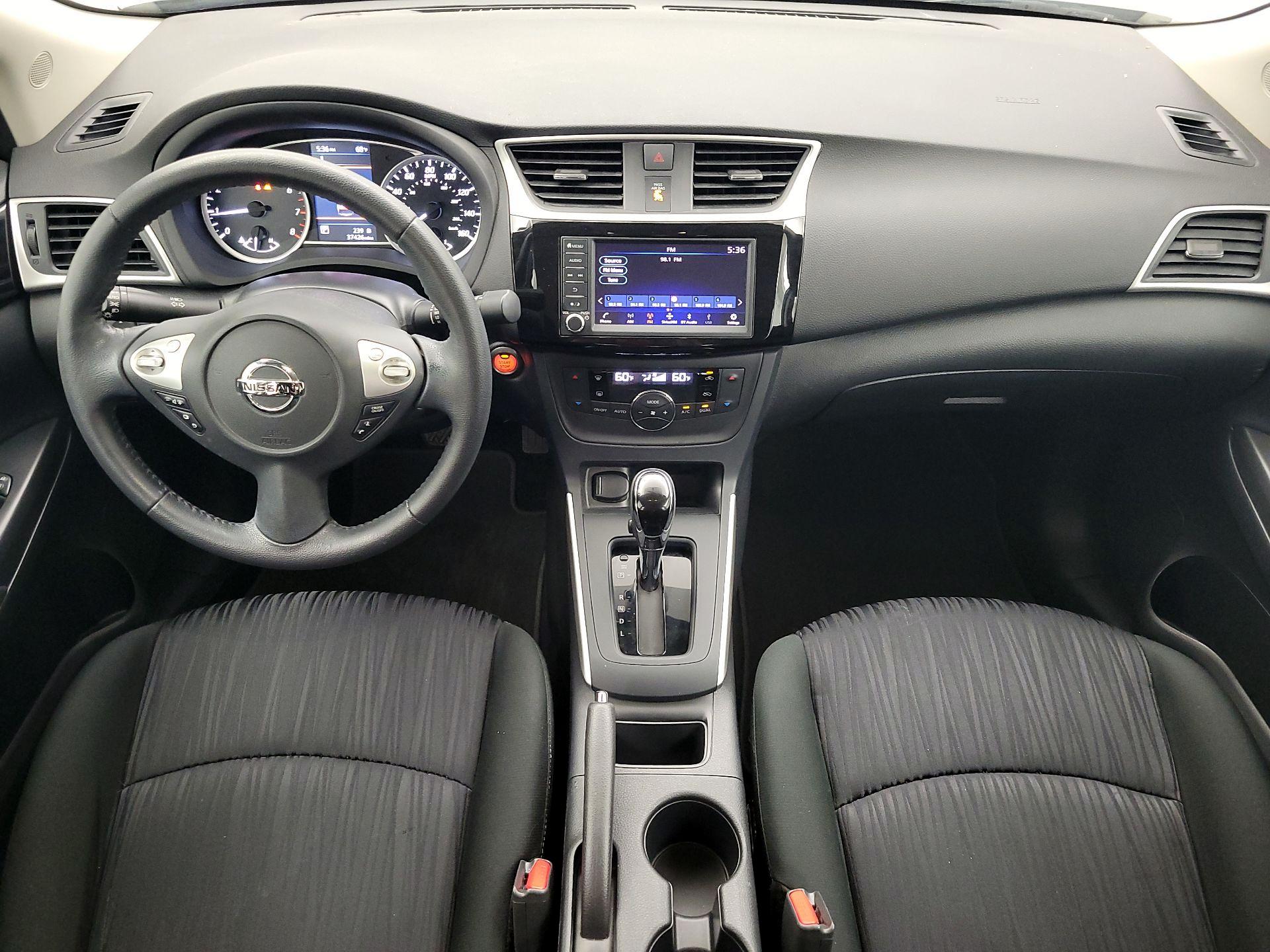 Thumbnail: 2019 Nissan Sentra - 9