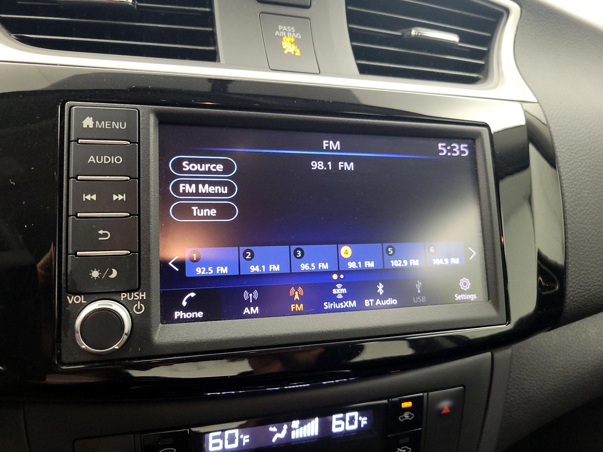 Thumbnail: 2019 Nissan Sentra - 15