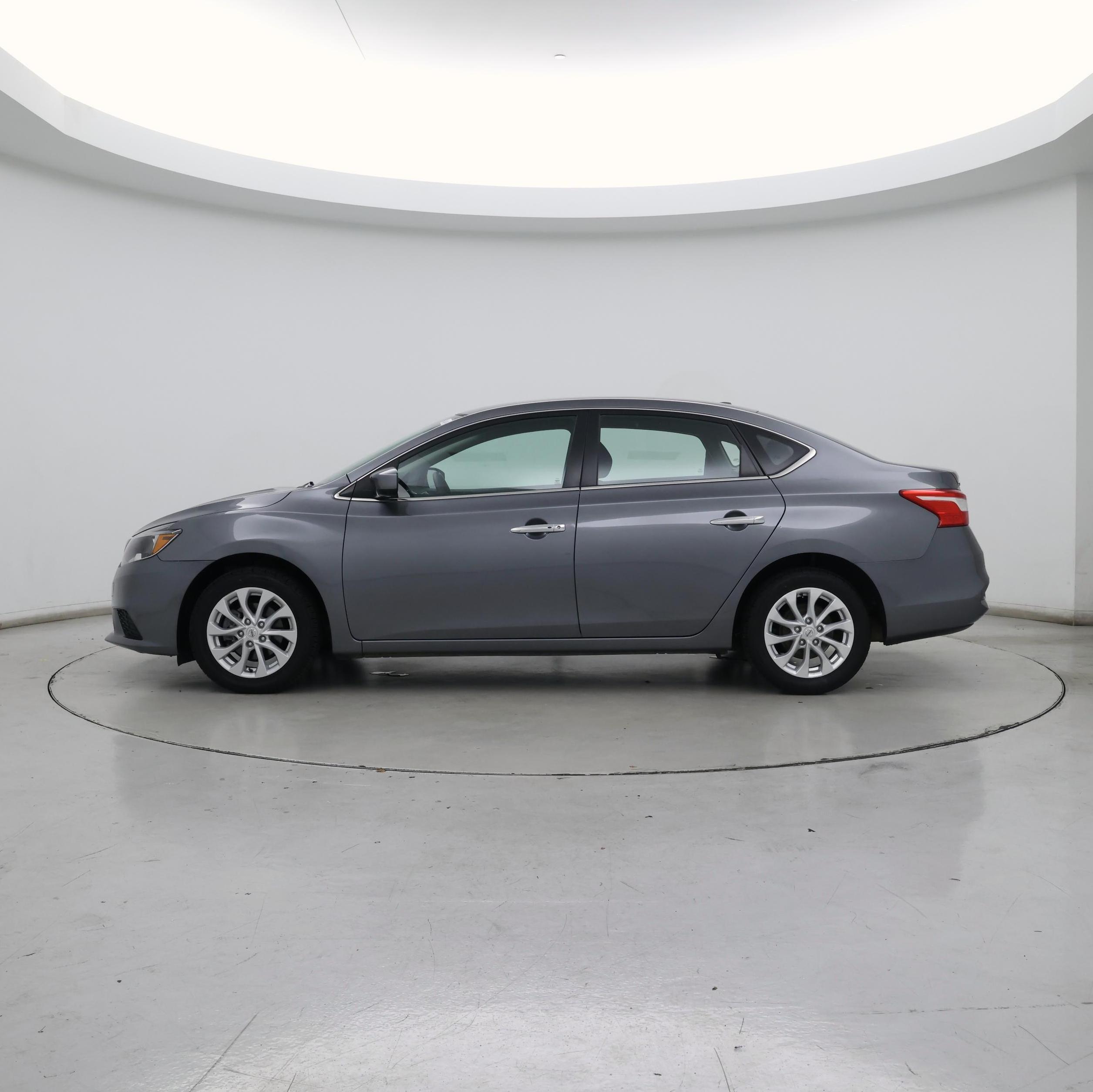 Thumbnail: 2019 Nissan Sentra - 3