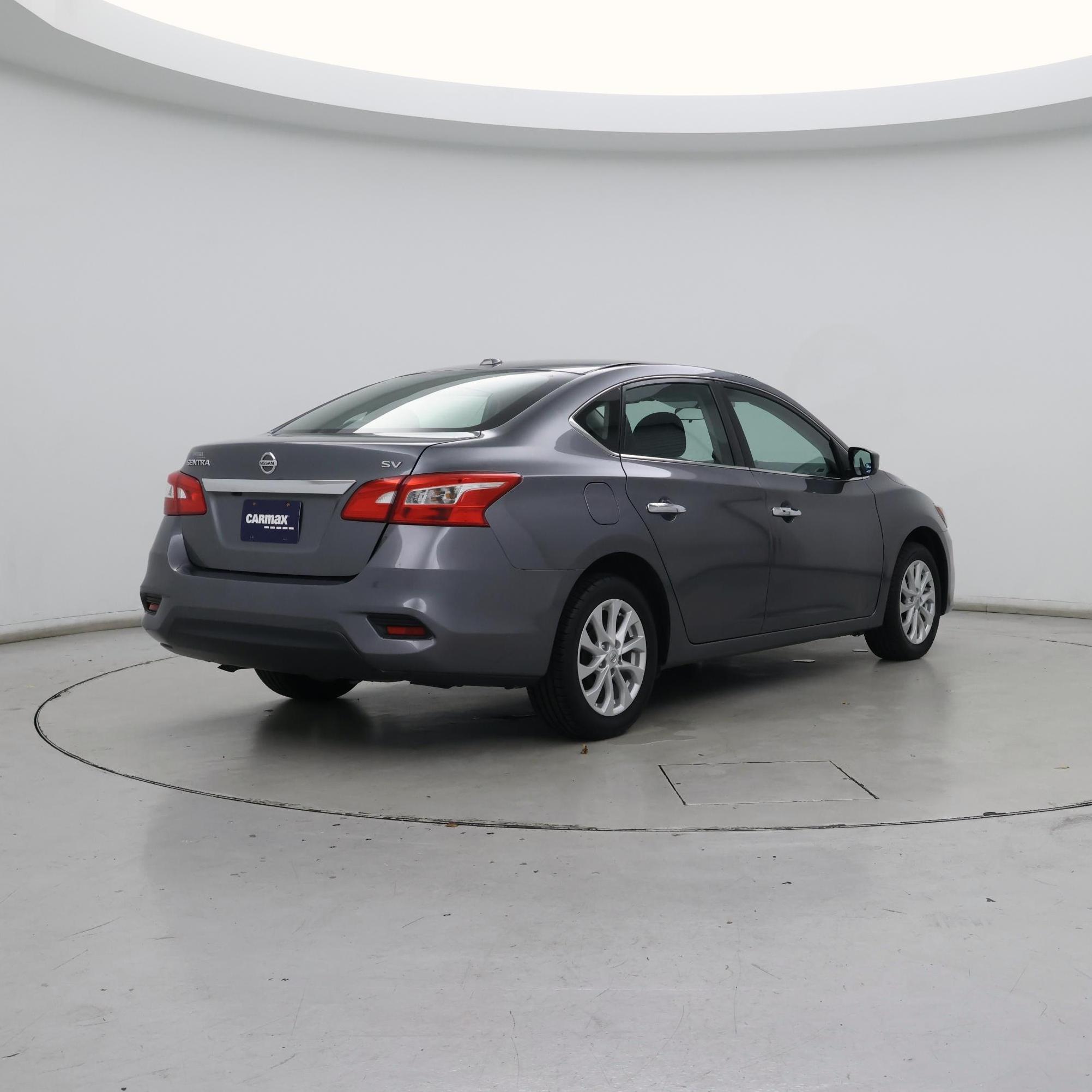 Thumbnail: 2019 Nissan Sentra - 8