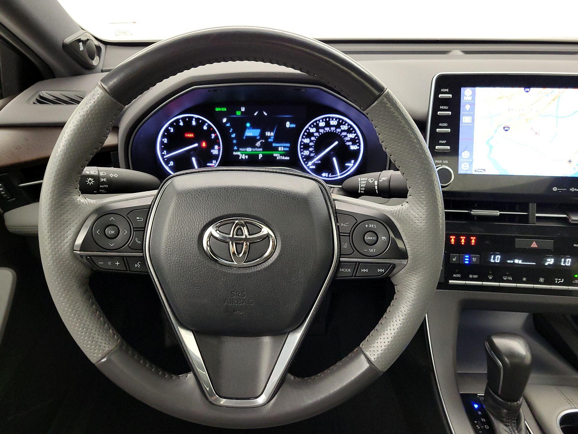 Thumbnail: 2019 Toyota Avalon - 10