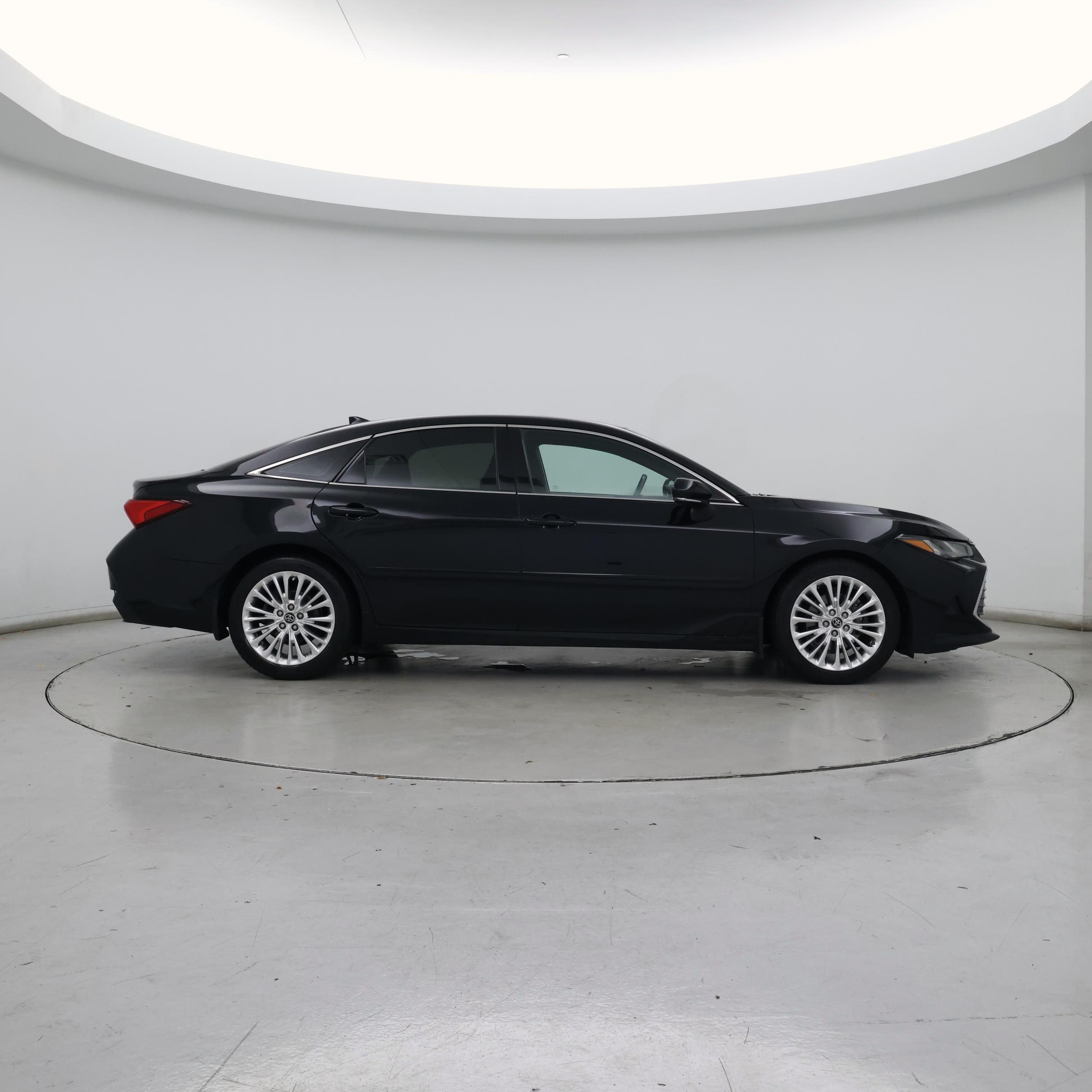 Thumbnail: 2019 Toyota Avalon - 7