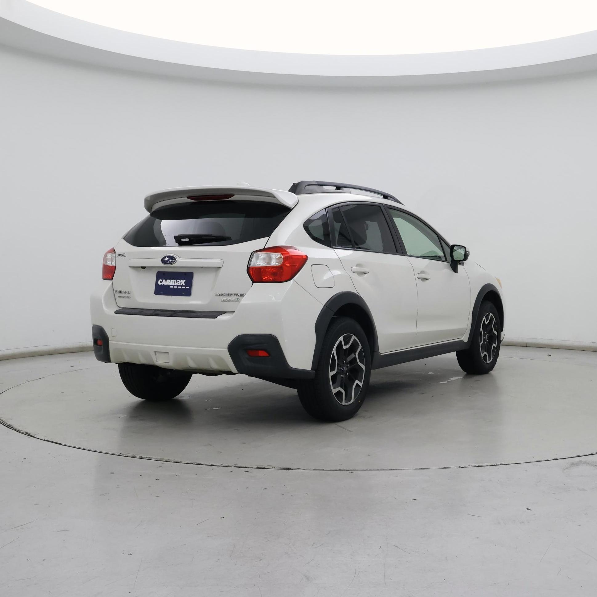 Thumbnail: 2016 Subaru XV Crosstrek - 8