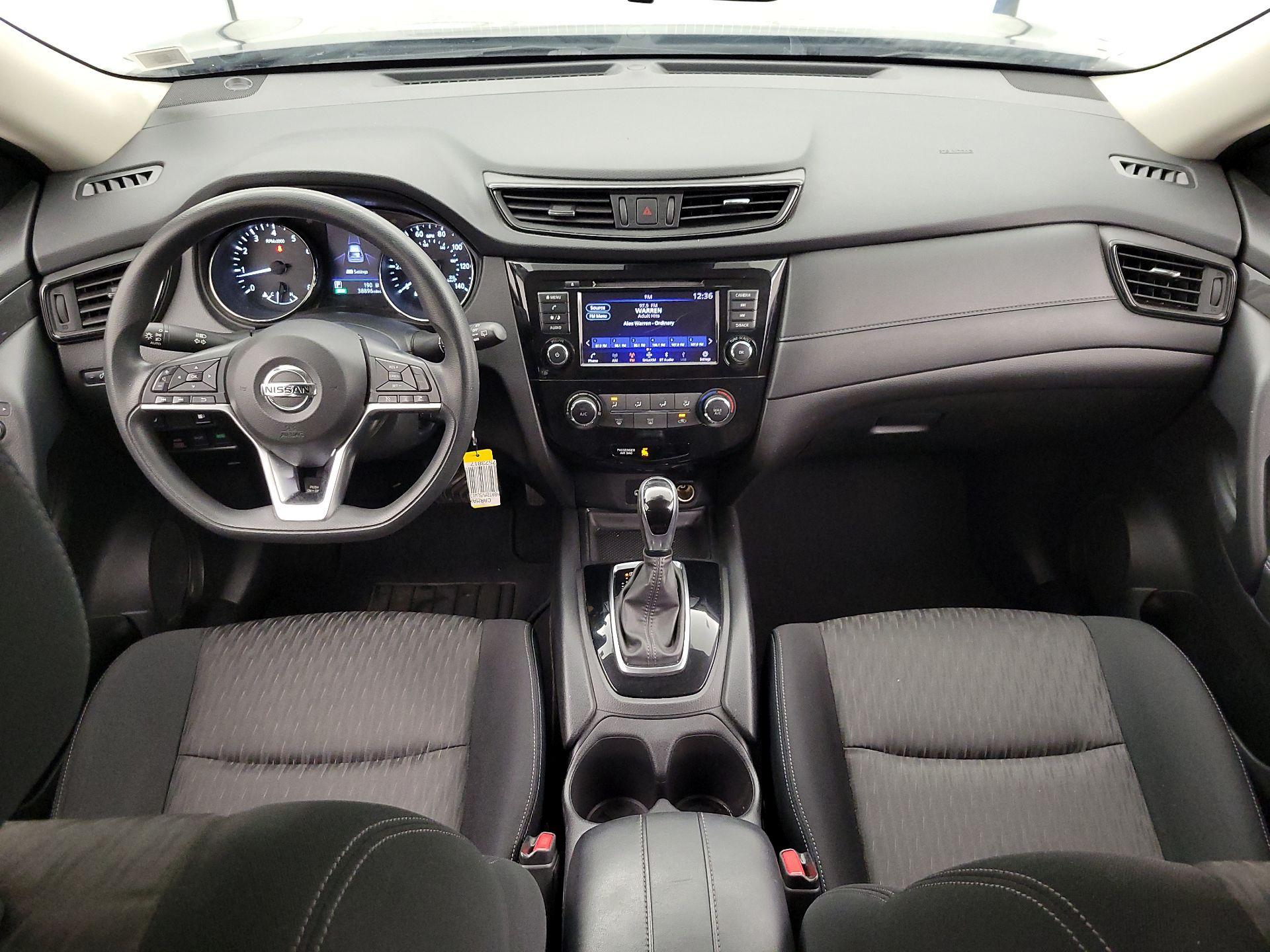 Thumbnail: 2020 Nissan Rogue - 9