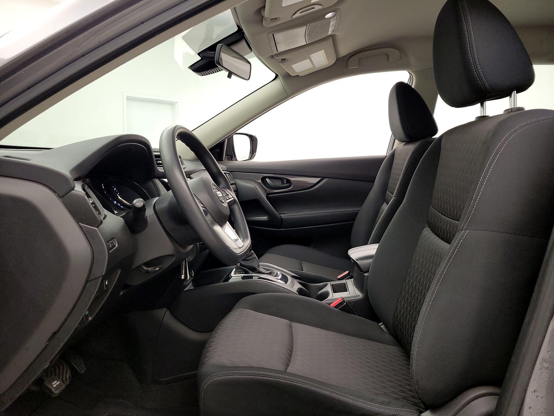 Thumbnail: 2020 Nissan Rogue - 11