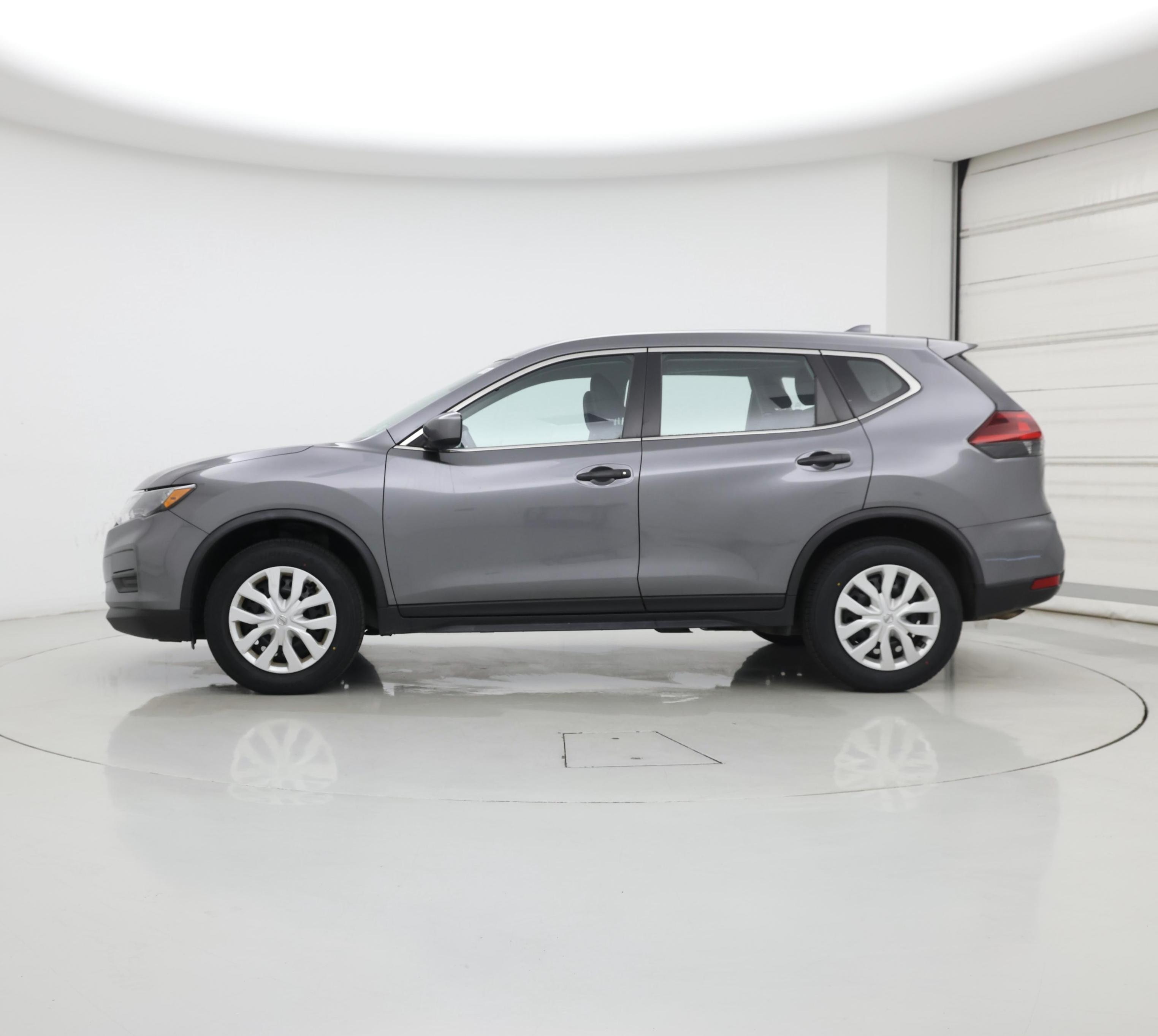 Thumbnail: 2020 Nissan Rogue - 3