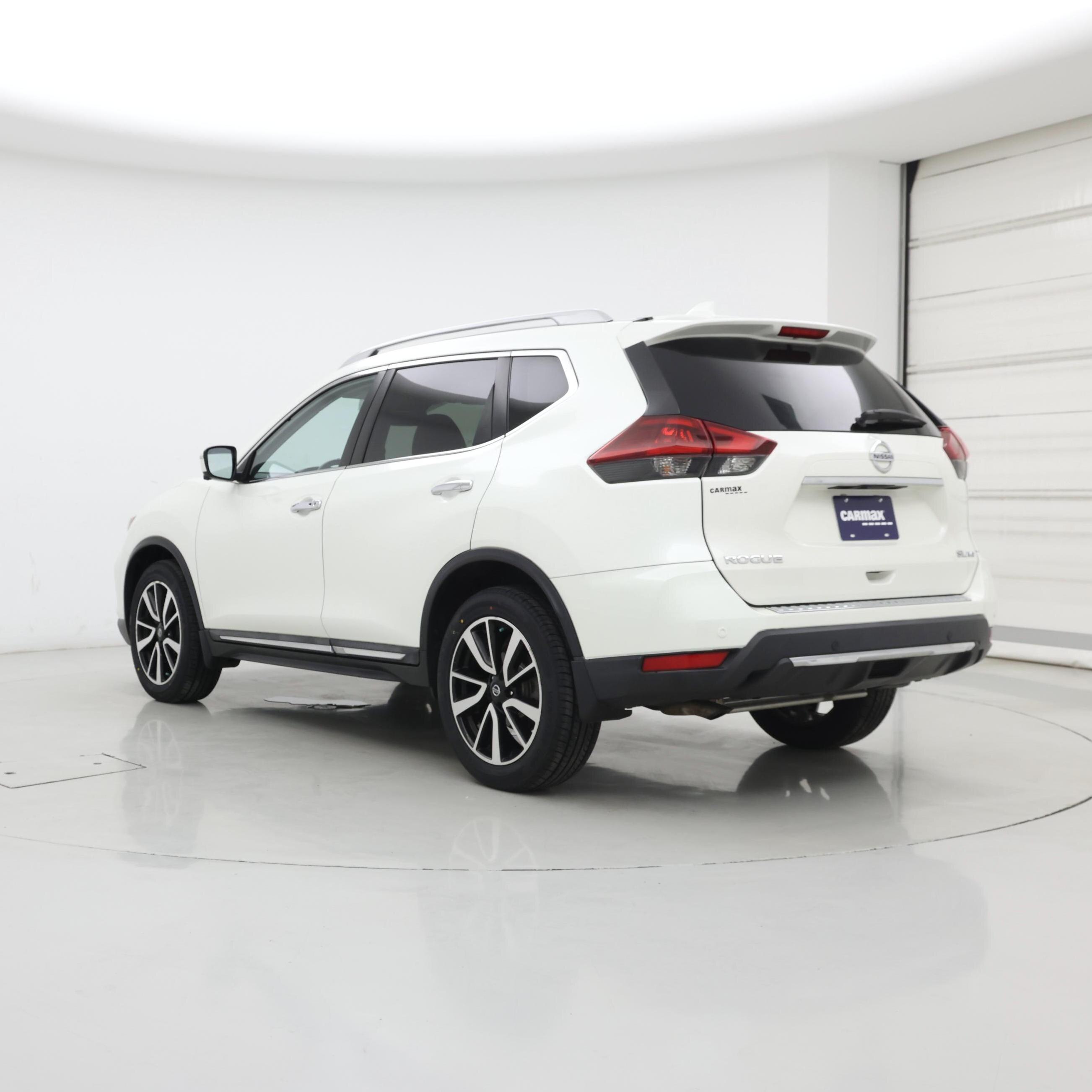 Thumbnail: 2019 Nissan Rogue - 2