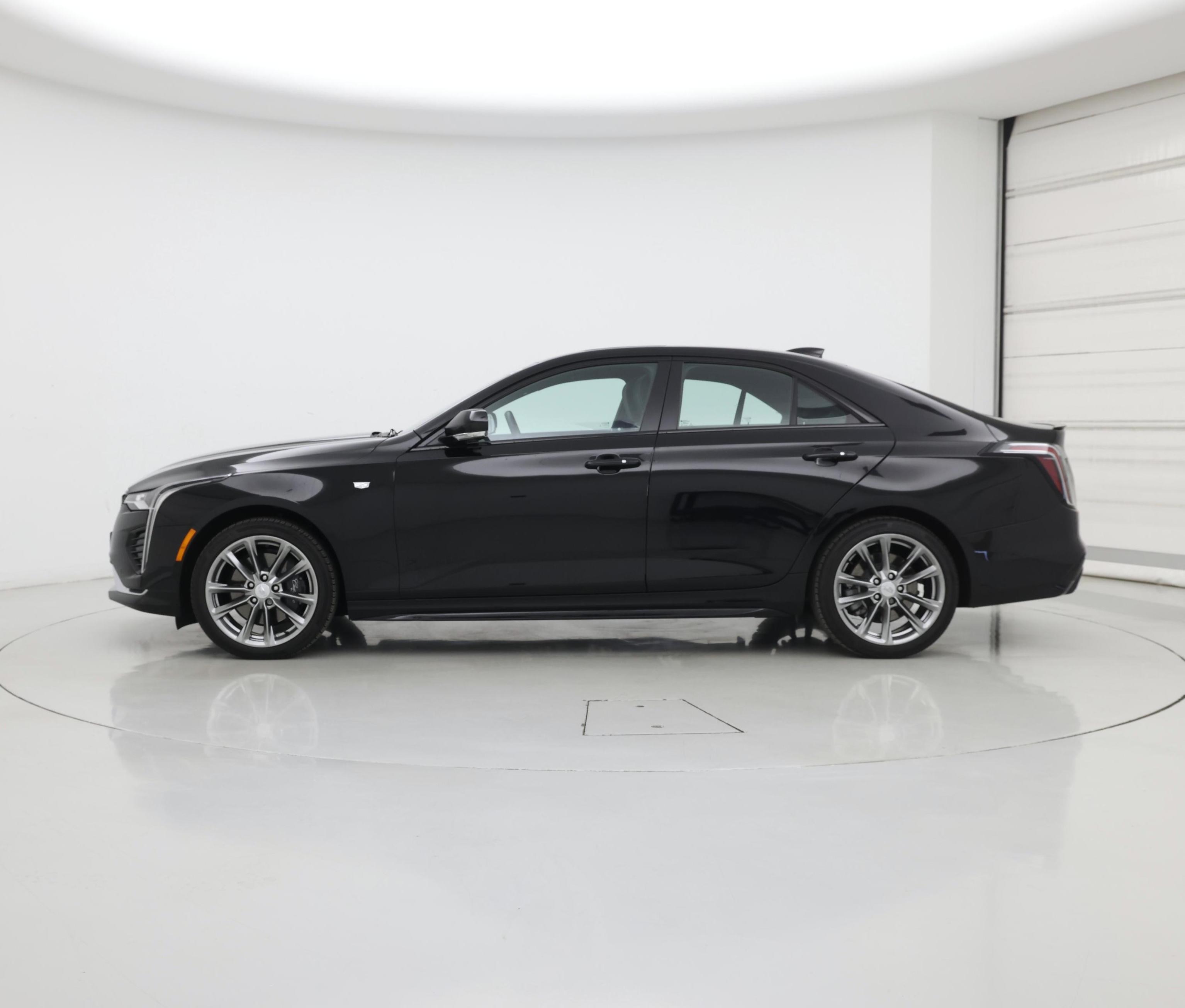 Thumbnail: 2020 Cadillac CT4 - 3