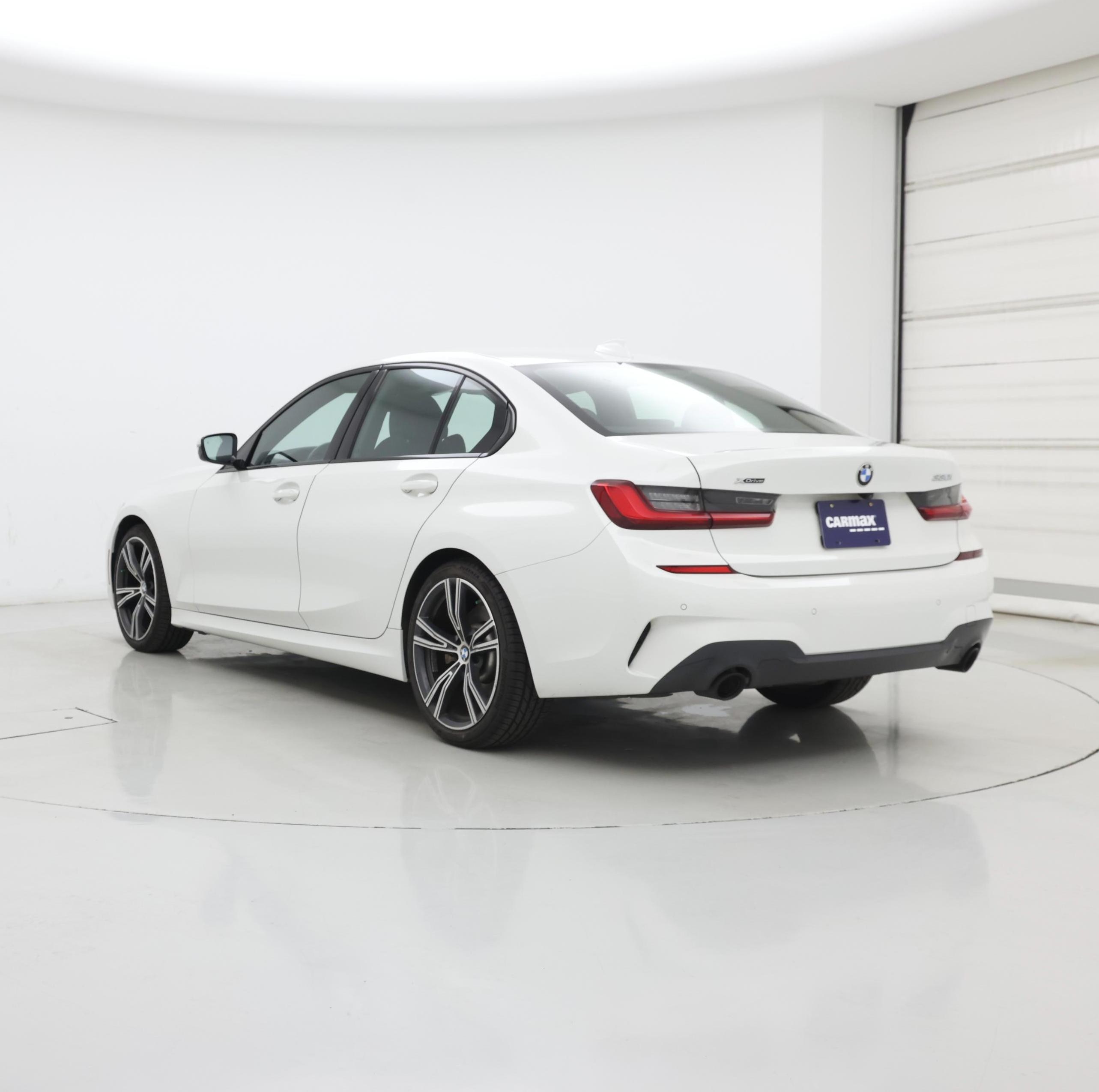 Thumbnail: 2020 BMW 3 Series - 2