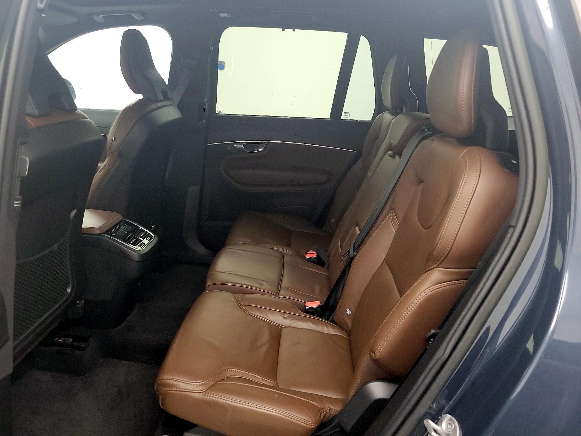 Thumbnail: 2023 Volvo XC90 - 20
