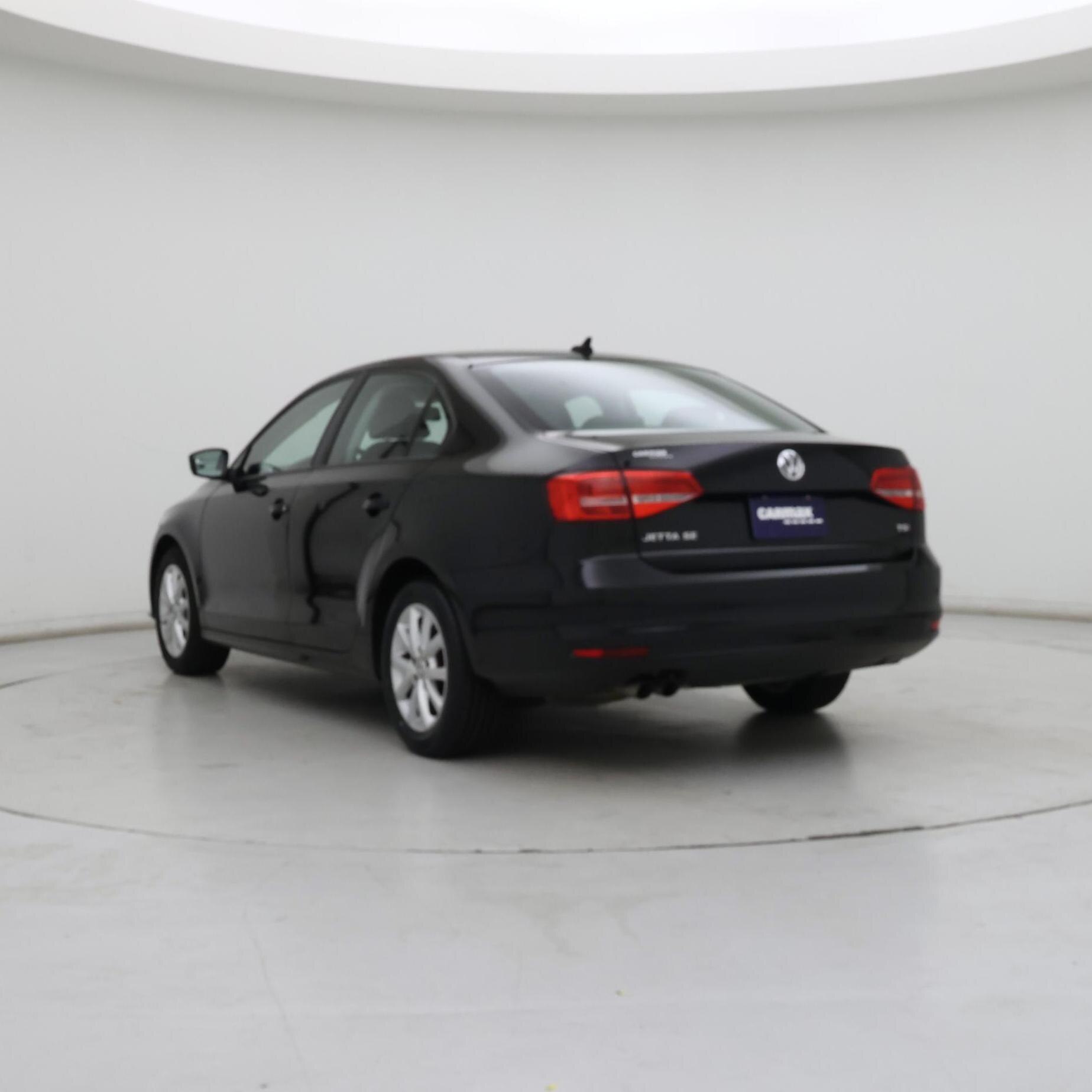 Thumbnail: 2015 Volkswagen Jetta - 2