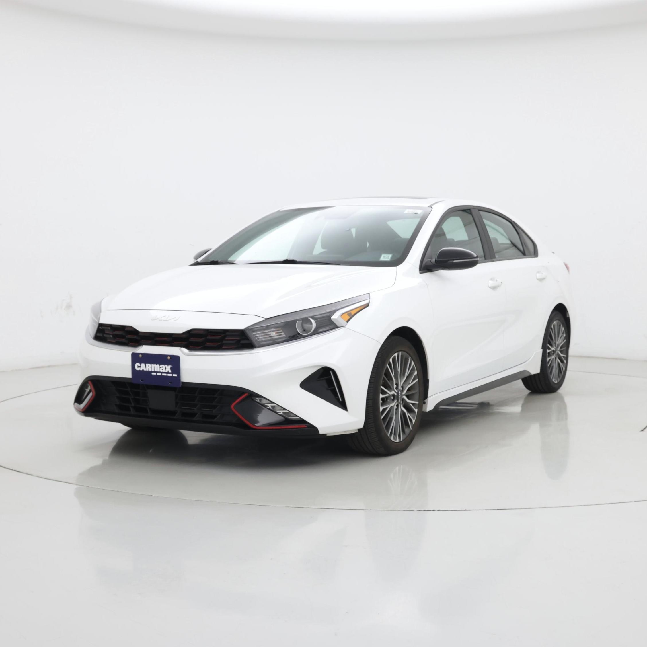 Thumbnail: 2022 Kia Forte - 4