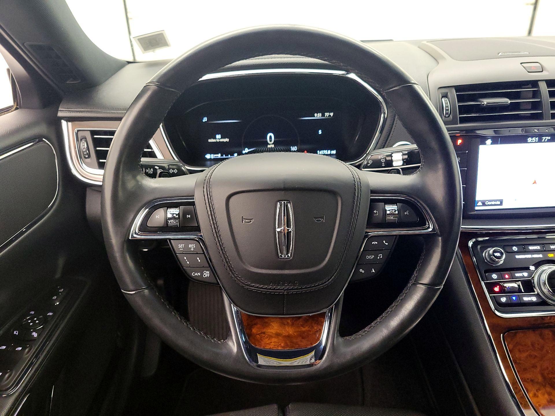 Thumbnail: 2019 Lincoln Continental - 10