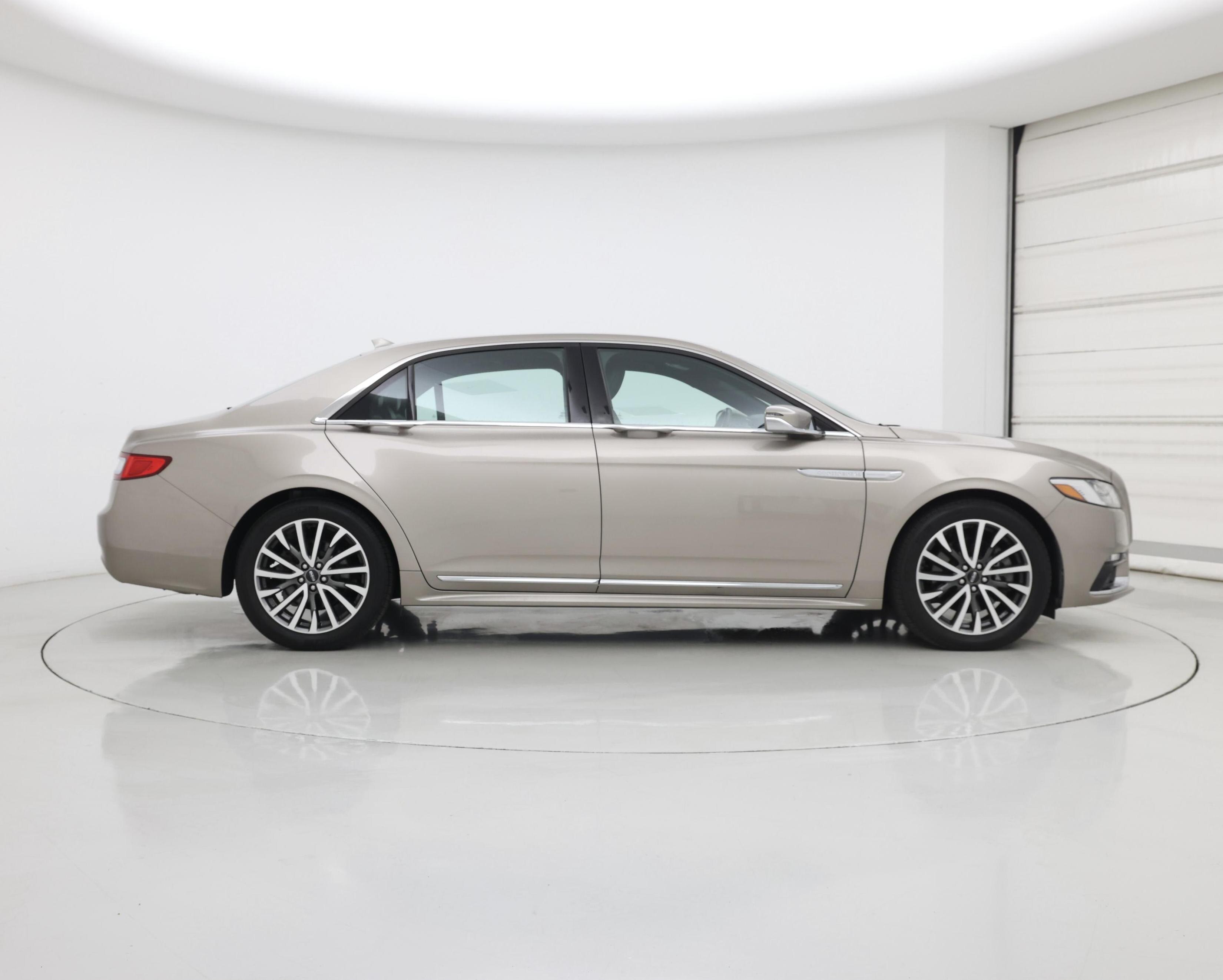 Thumbnail: 2019 Lincoln Continental - 7