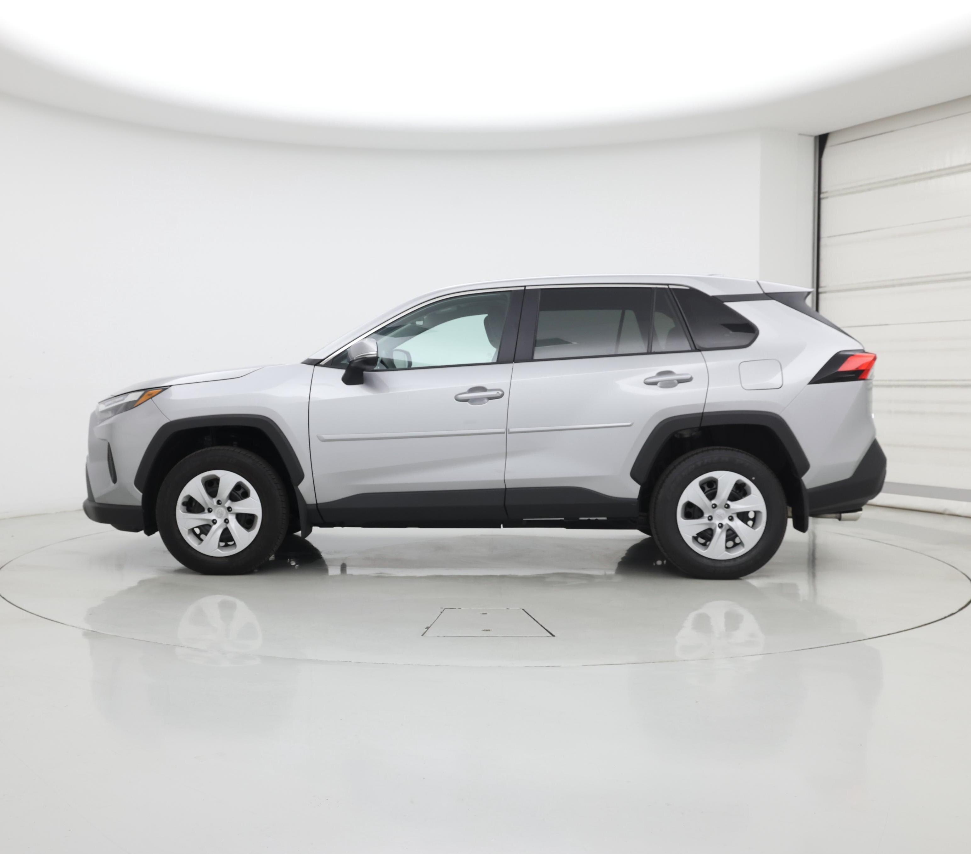 Thumbnail: 2024 Toyota RAV4 - 3