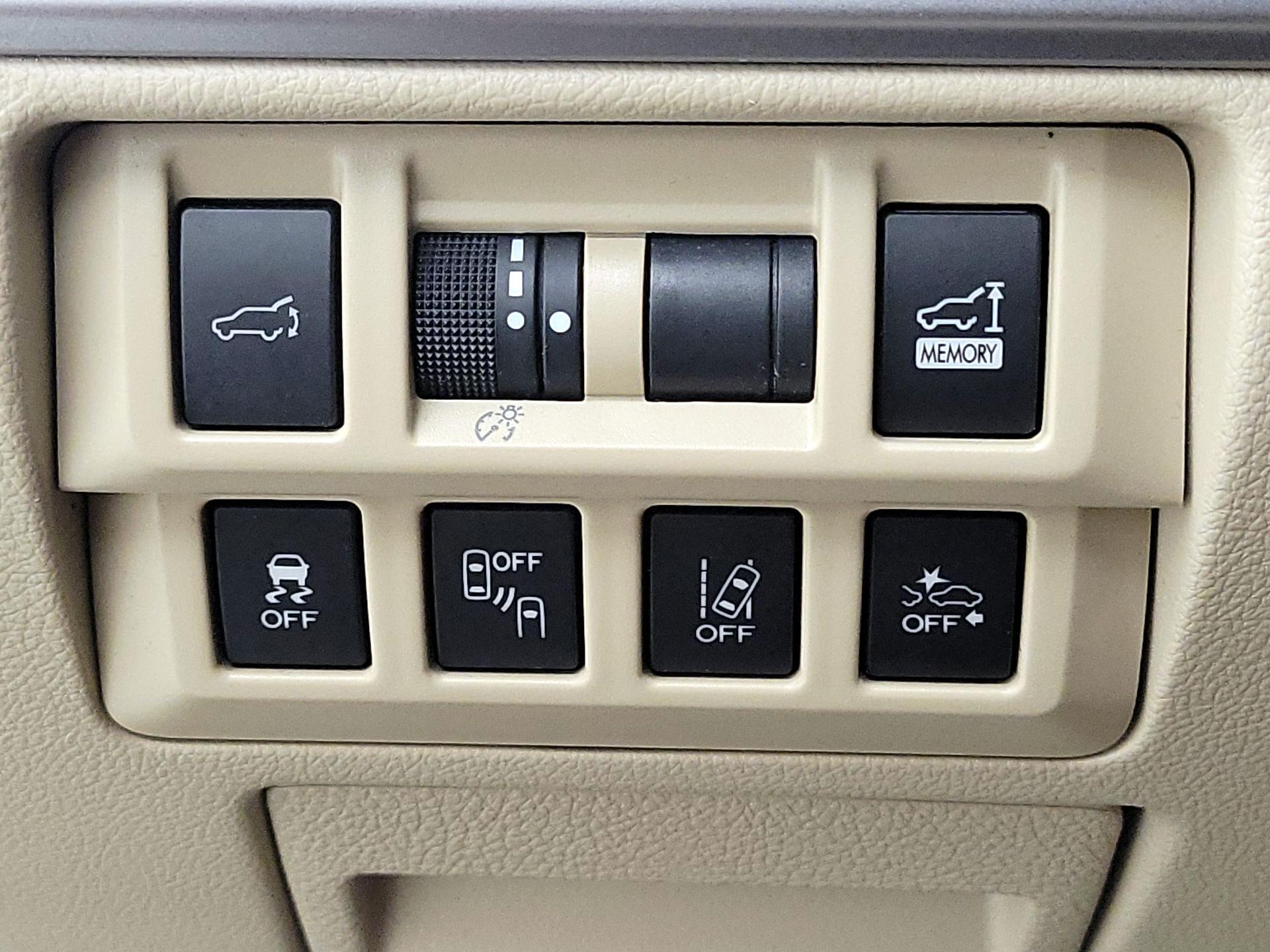Thumbnail: 2019 Subaru Outback - 13