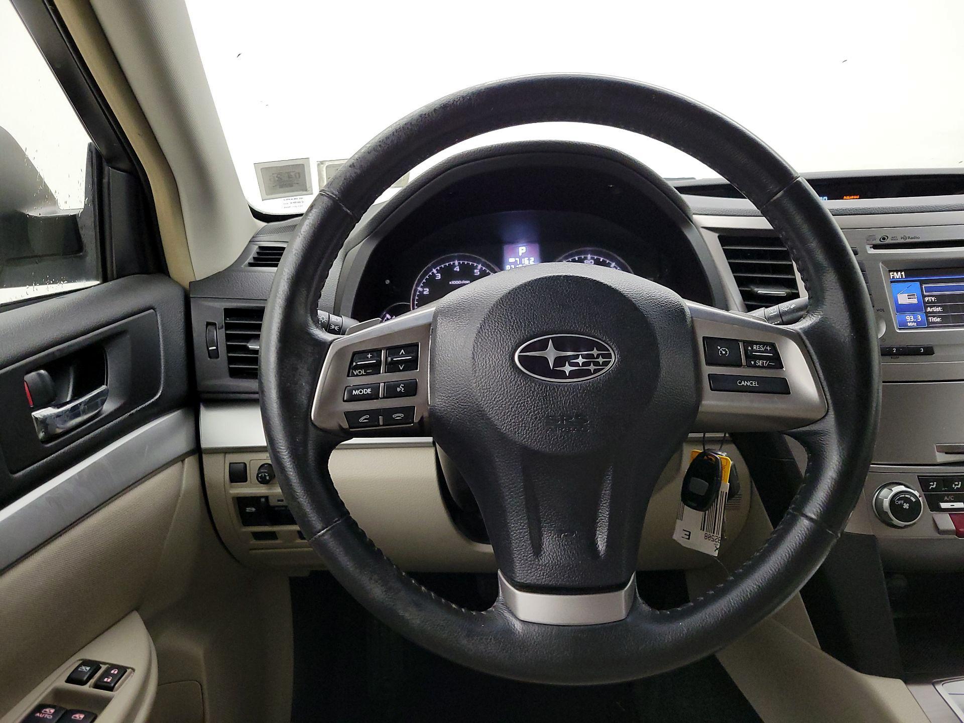 Thumbnail: 2014 Subaru Outback - 10