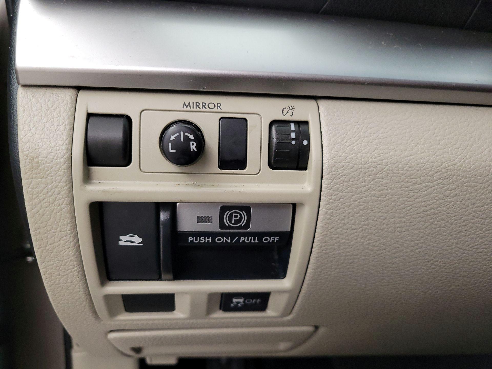 Thumbnail: 2014 Subaru Outback - 13