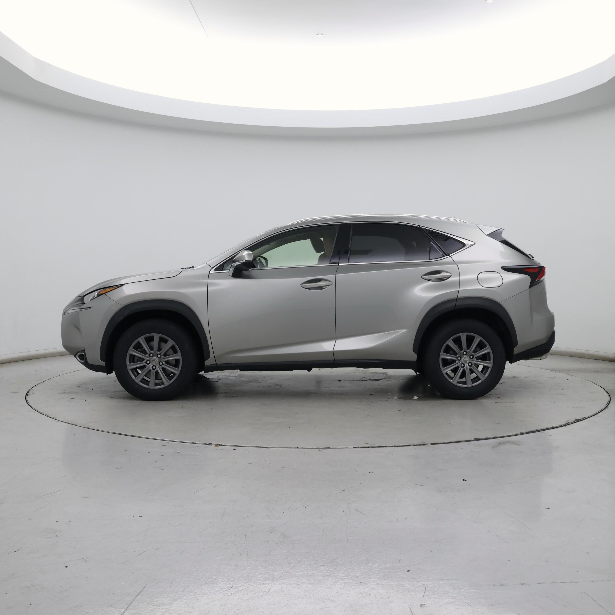 Thumbnail: 2016 Lexus NX - 3