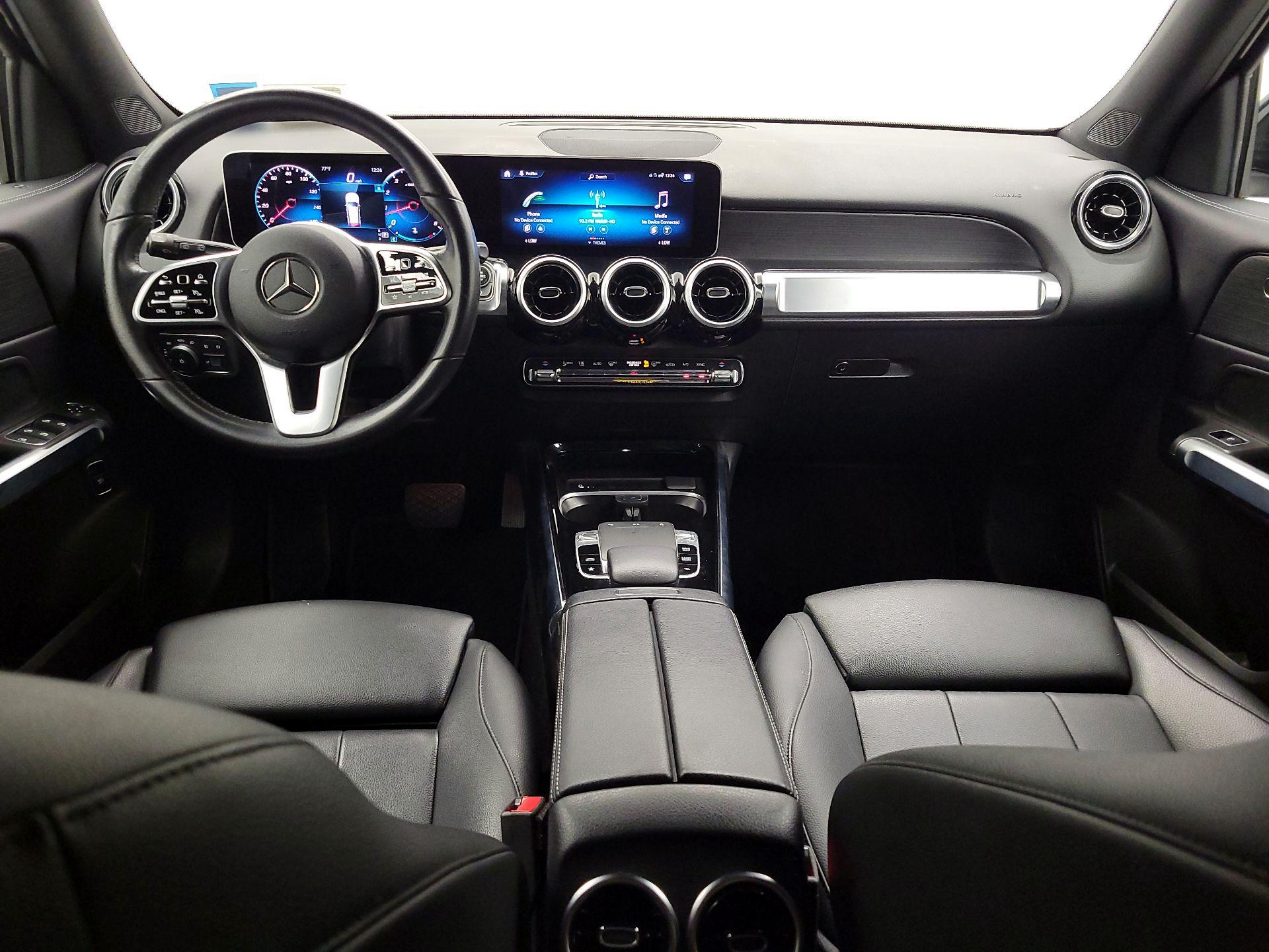 Thumbnail: 2020 Mercedes-Benz GLB - 9