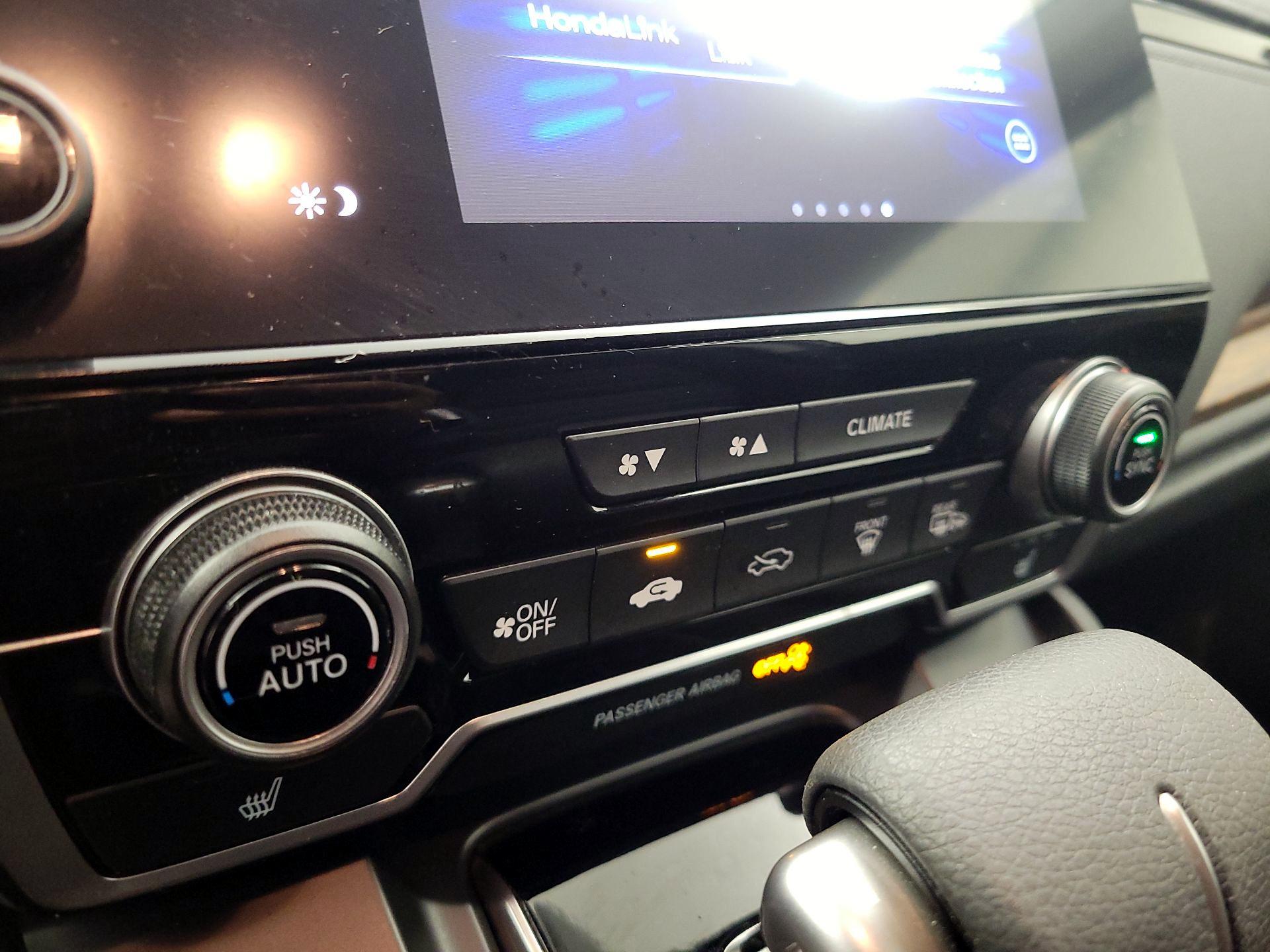 Thumbnail: 2019 Honda CR-V - 16