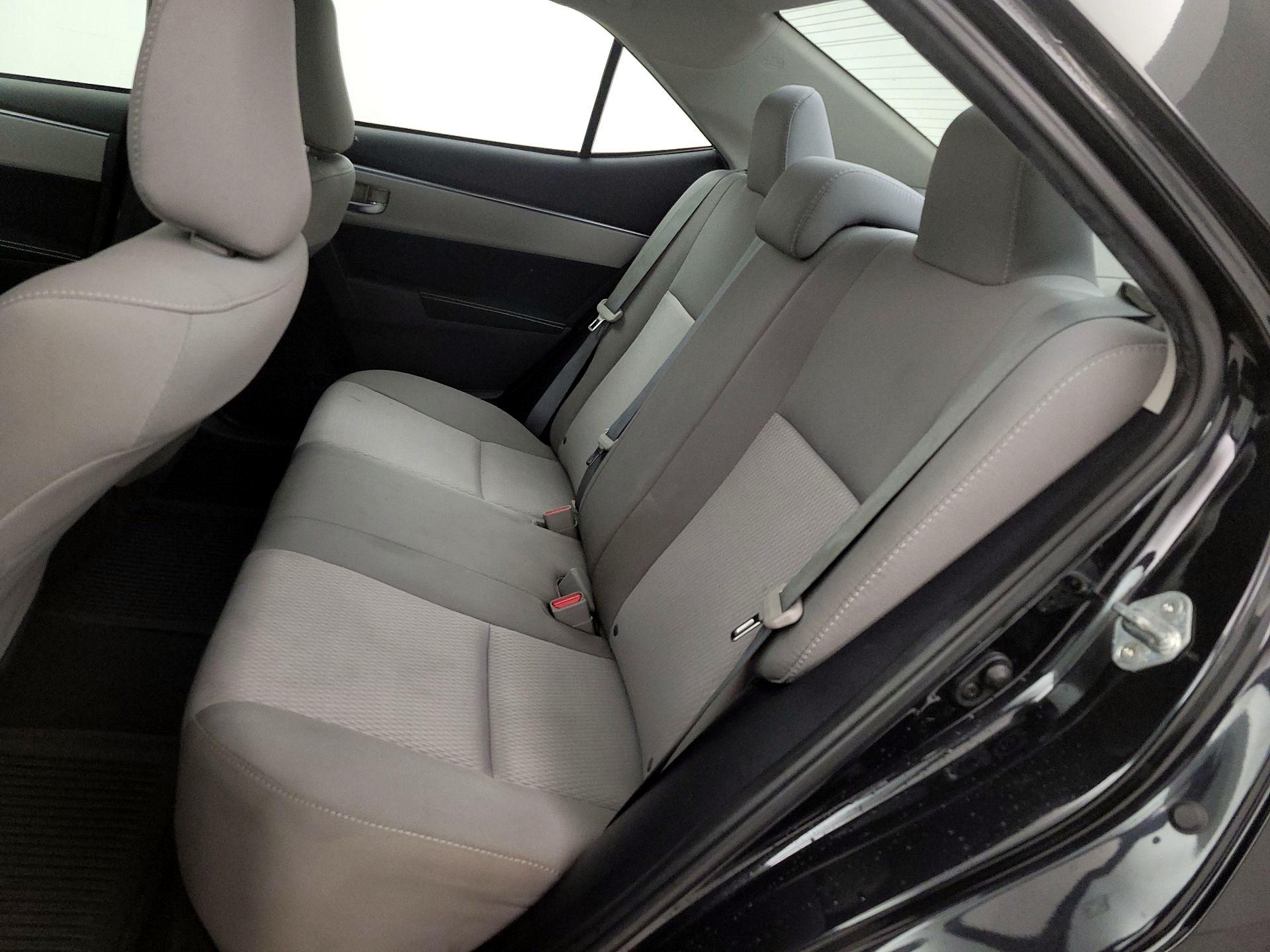 Thumbnail: 2014 Toyota Corolla - 19