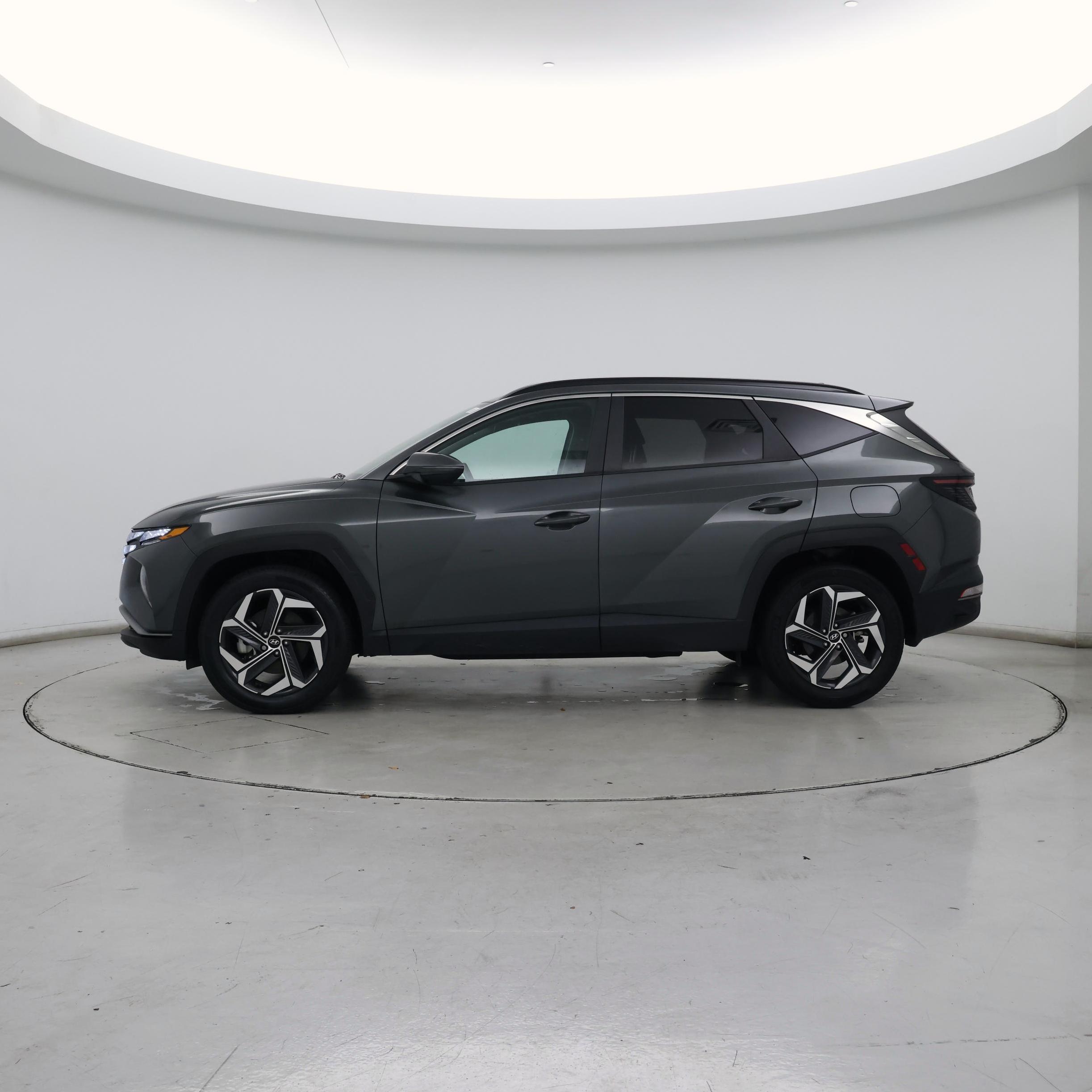 Thumbnail: 2022 Hyundai Tucson - 3