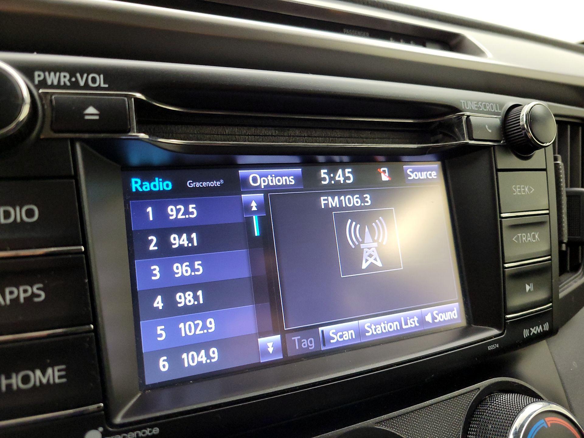 Thumbnail: 2017 Toyota RAV4 - 15