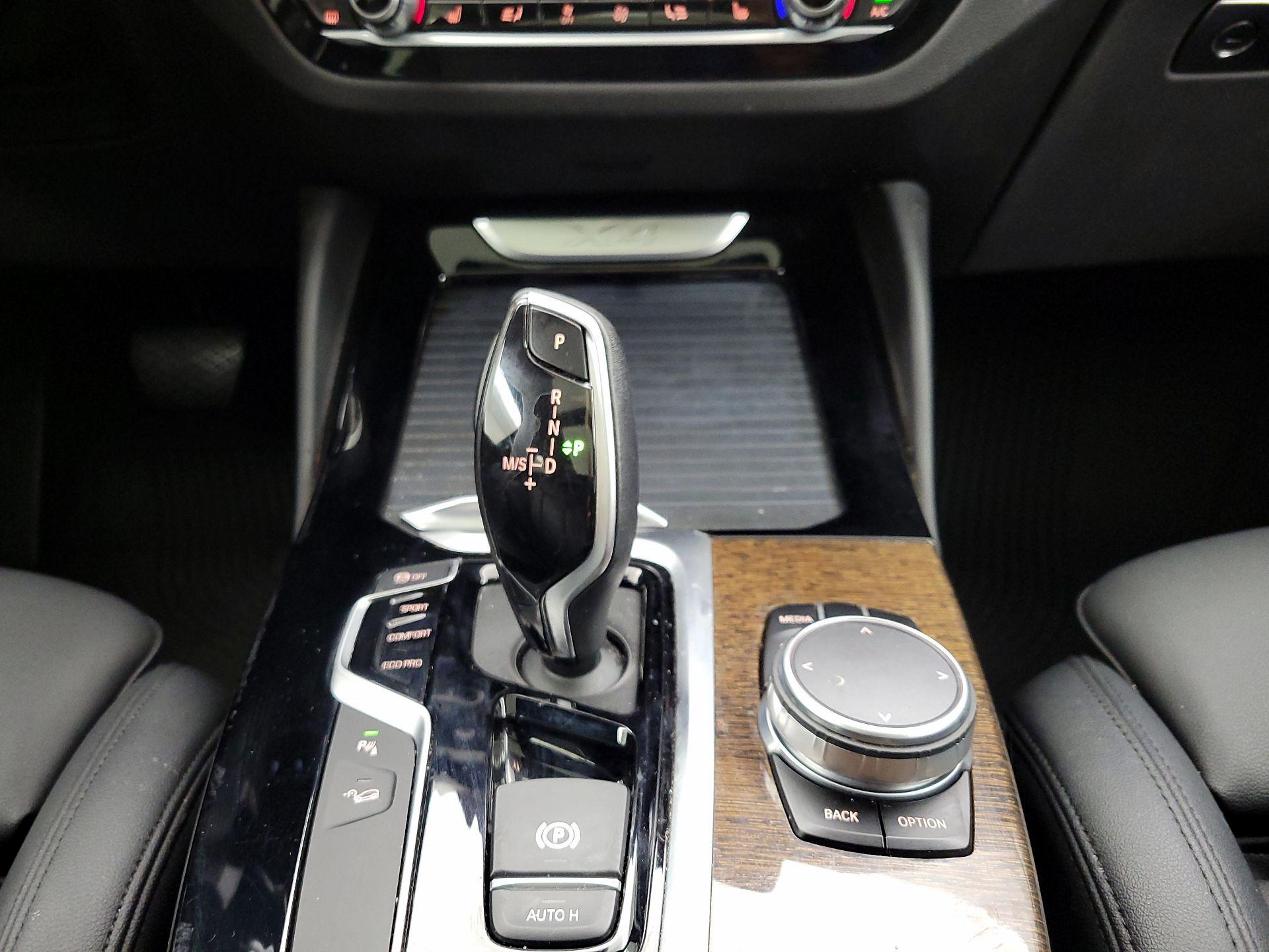 Thumbnail: 2019 BMW X4 - 18