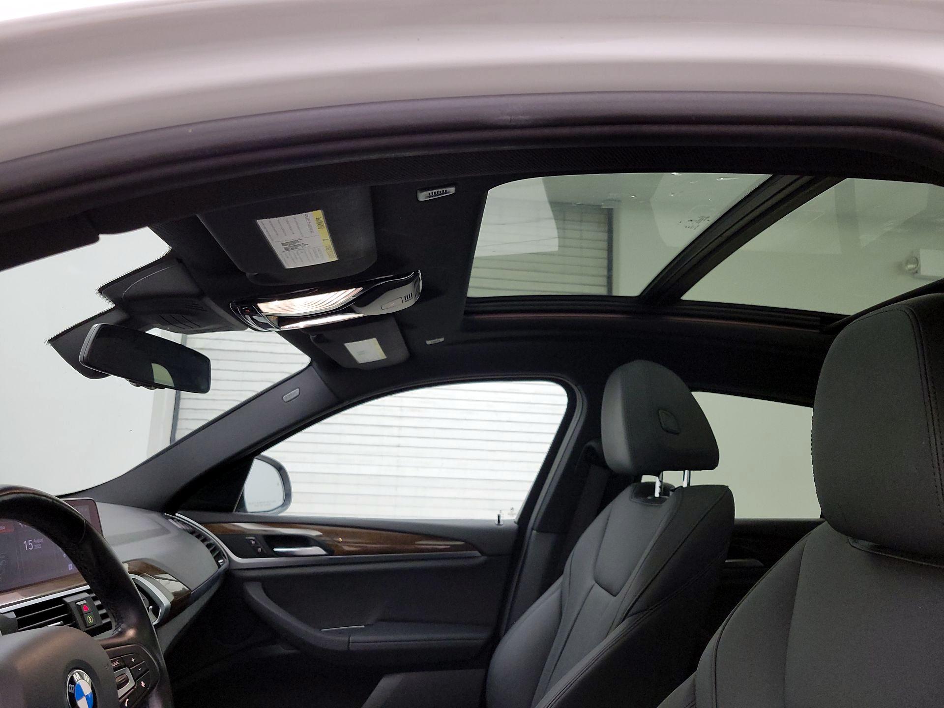 Thumbnail: 2019 BMW X4 - 20