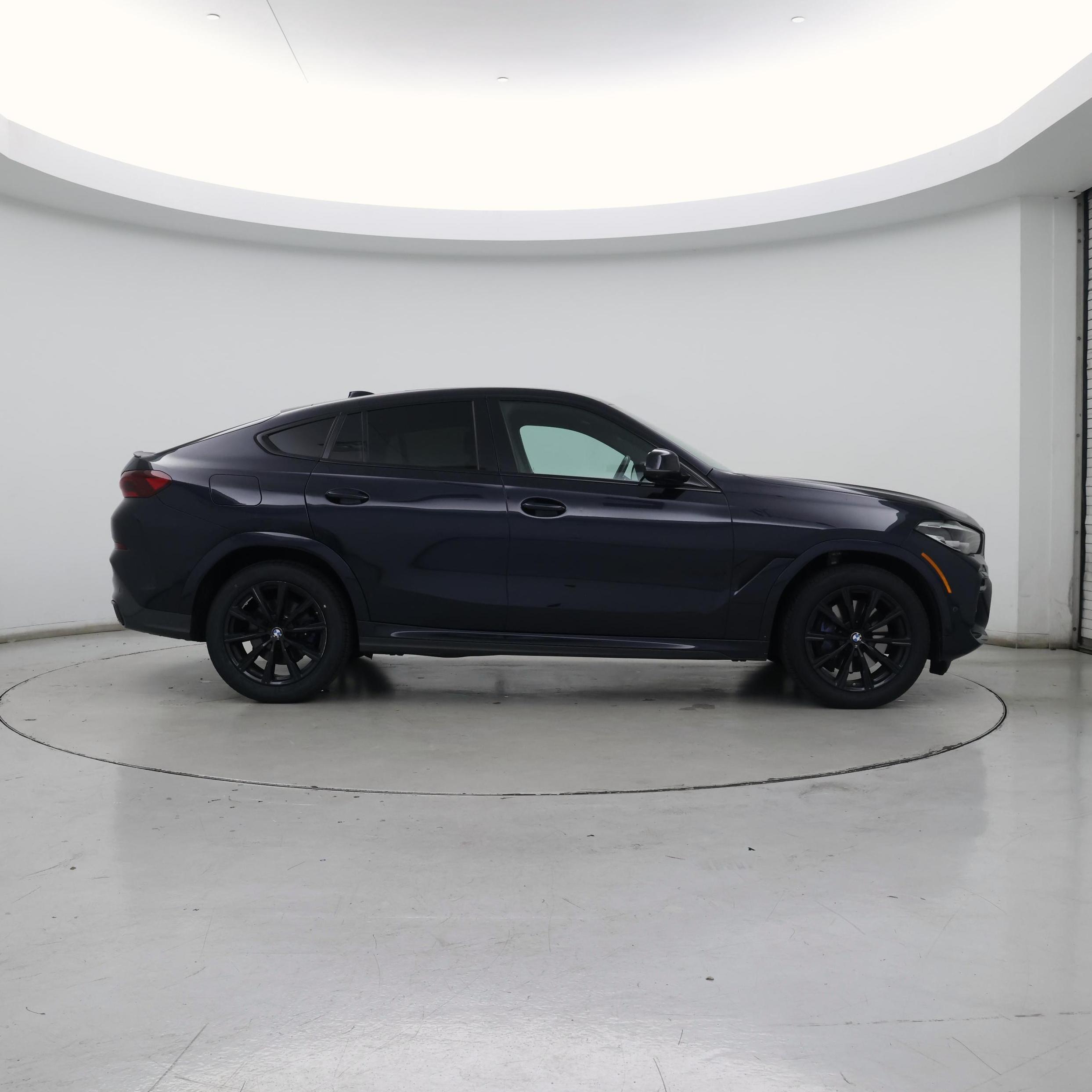 Thumbnail: 2022 BMW X6 - 7