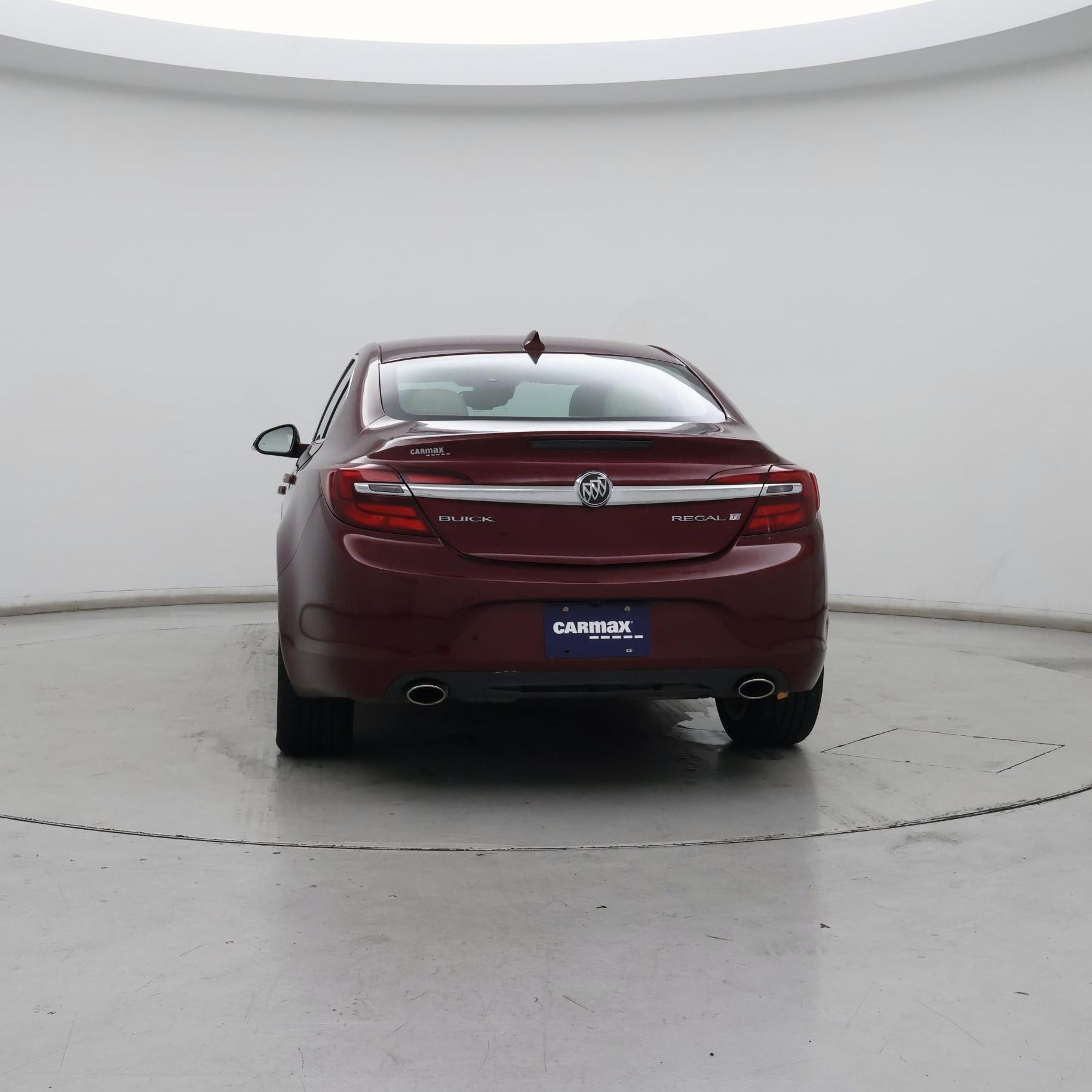Thumbnail: 2017 Buick Regal - 6