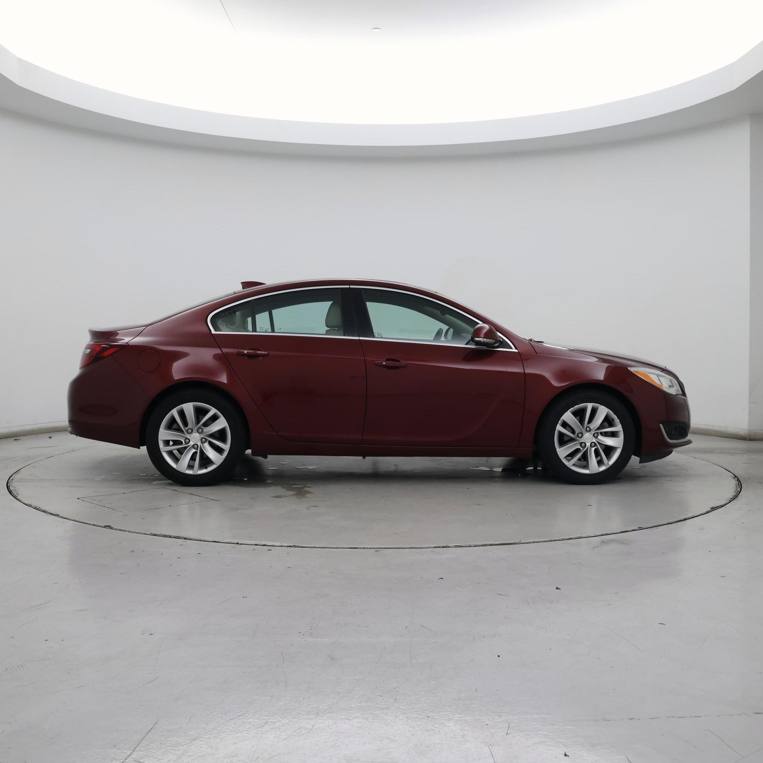 Thumbnail: 2017 Buick Regal - 7