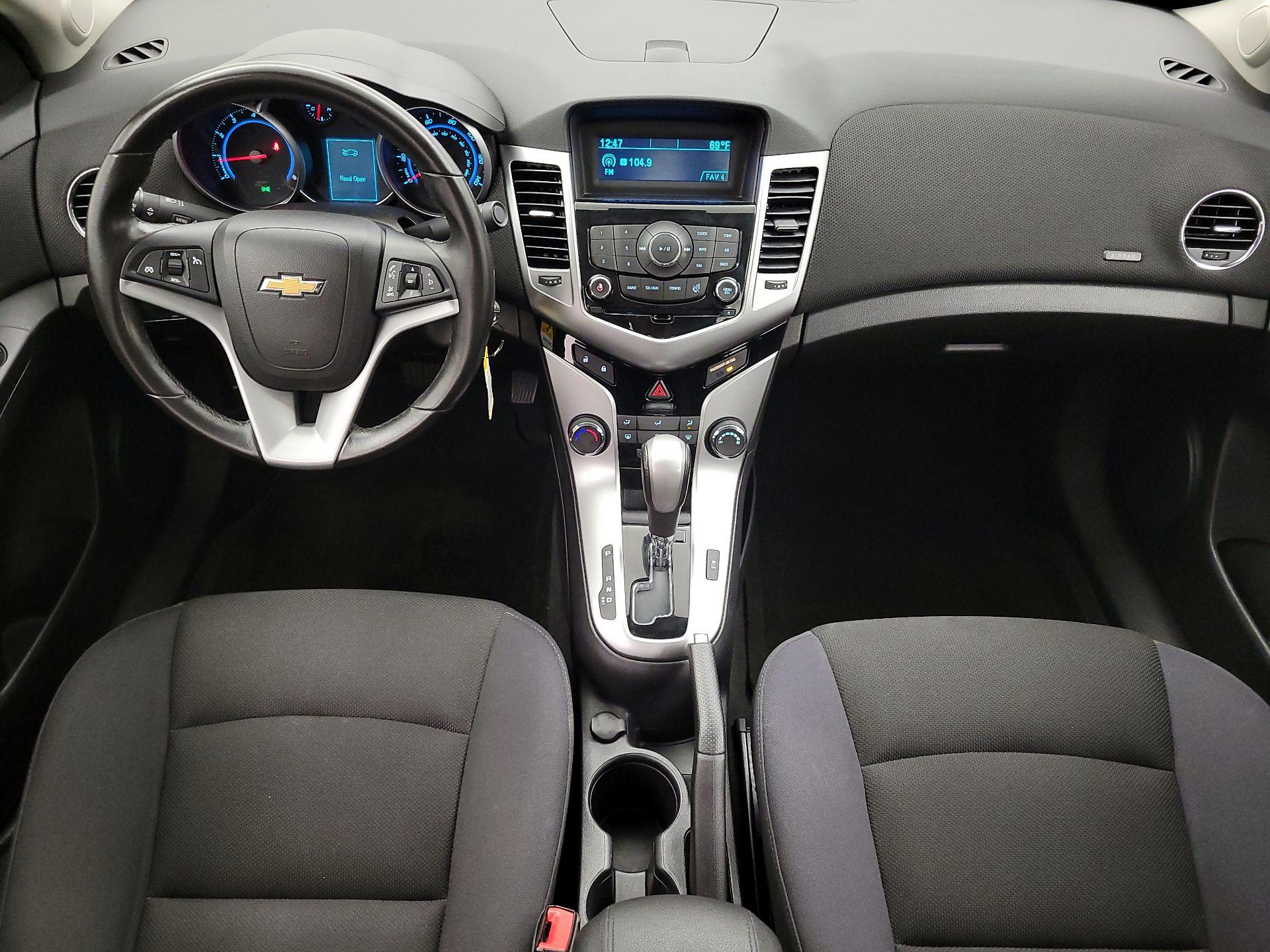 Thumbnail: 2014 Chevrolet Cruze - 9