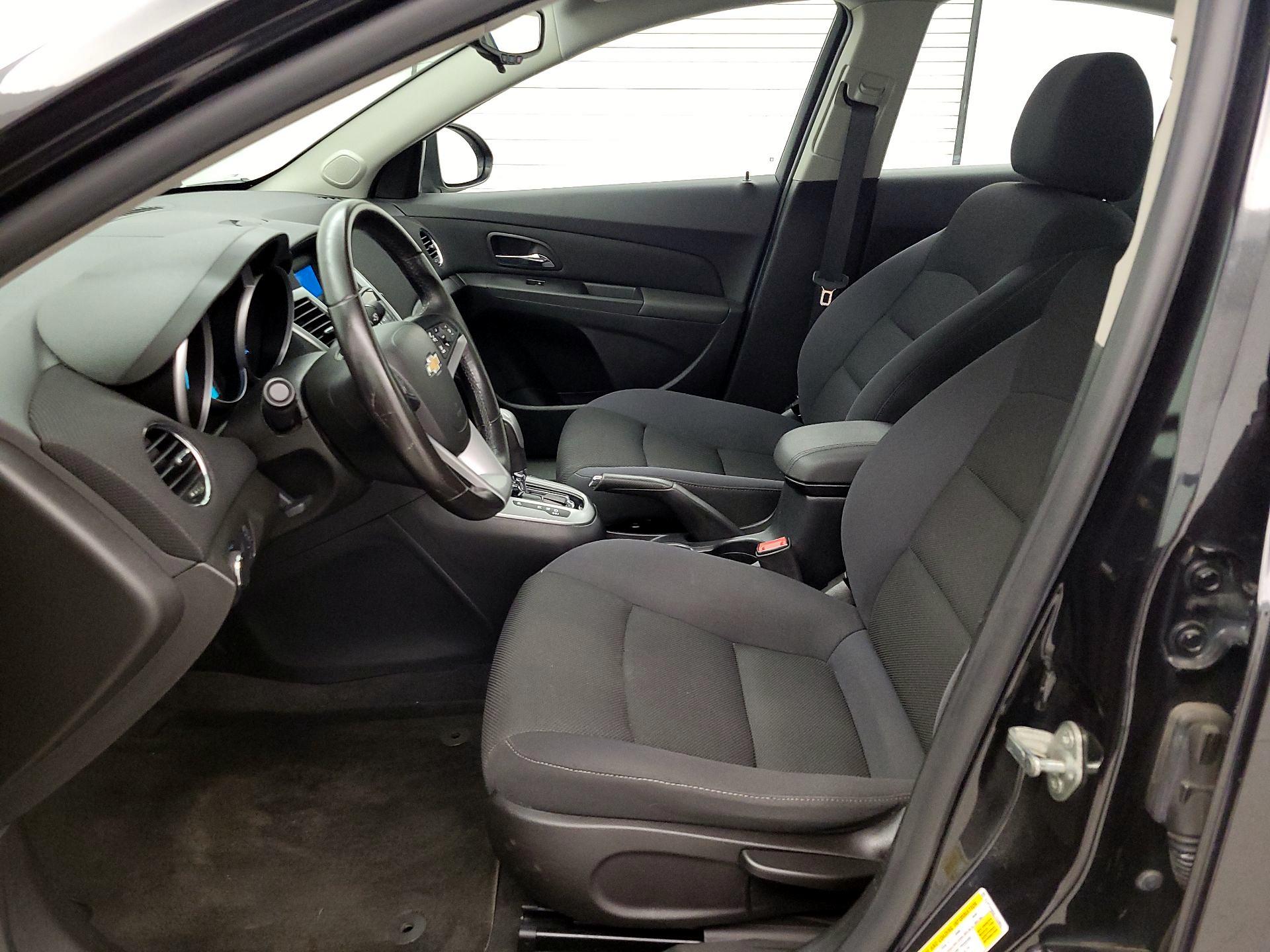 Thumbnail: 2014 Chevrolet Cruze - 11