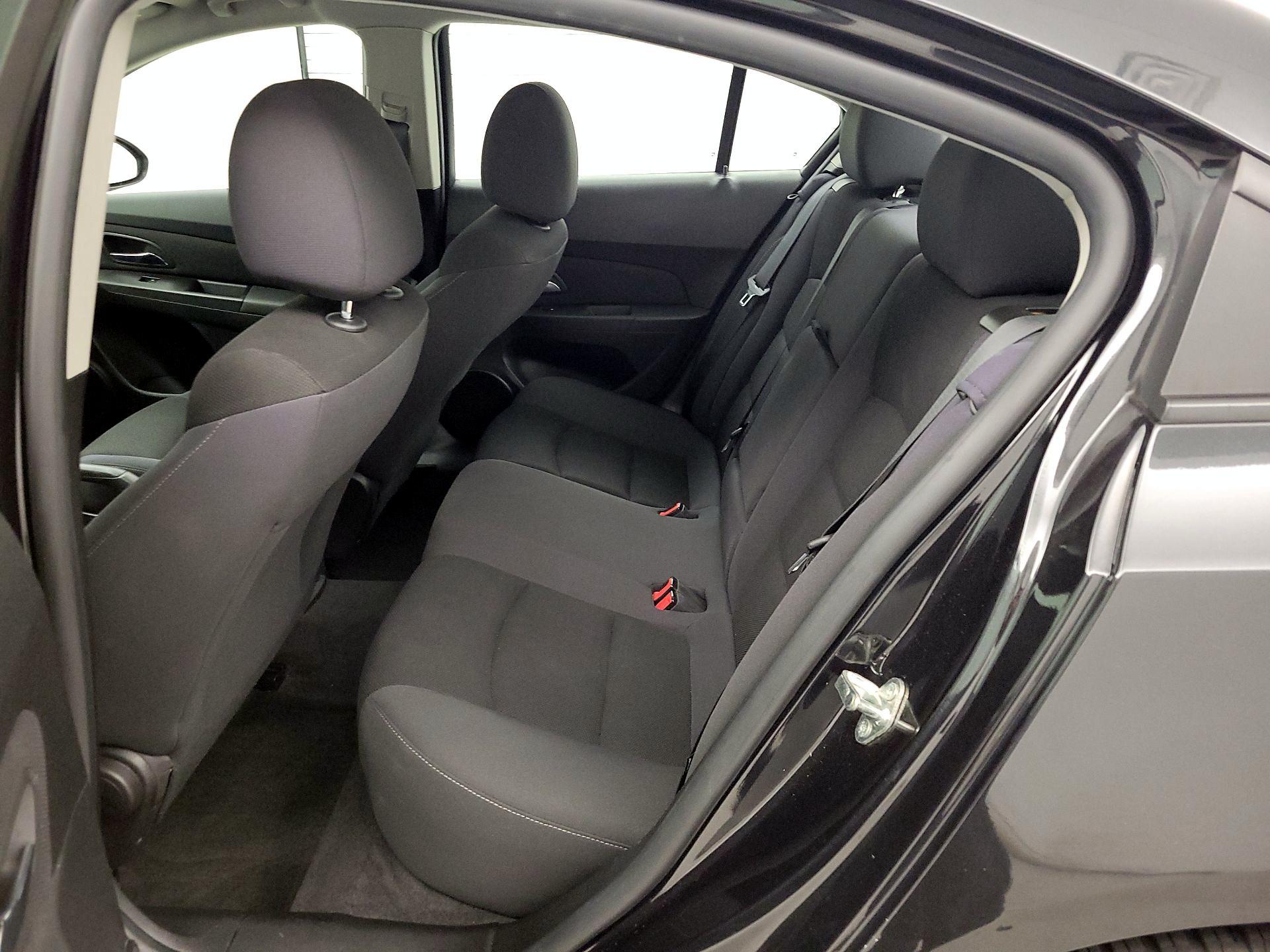 Thumbnail: 2014 Chevrolet Cruze - 18