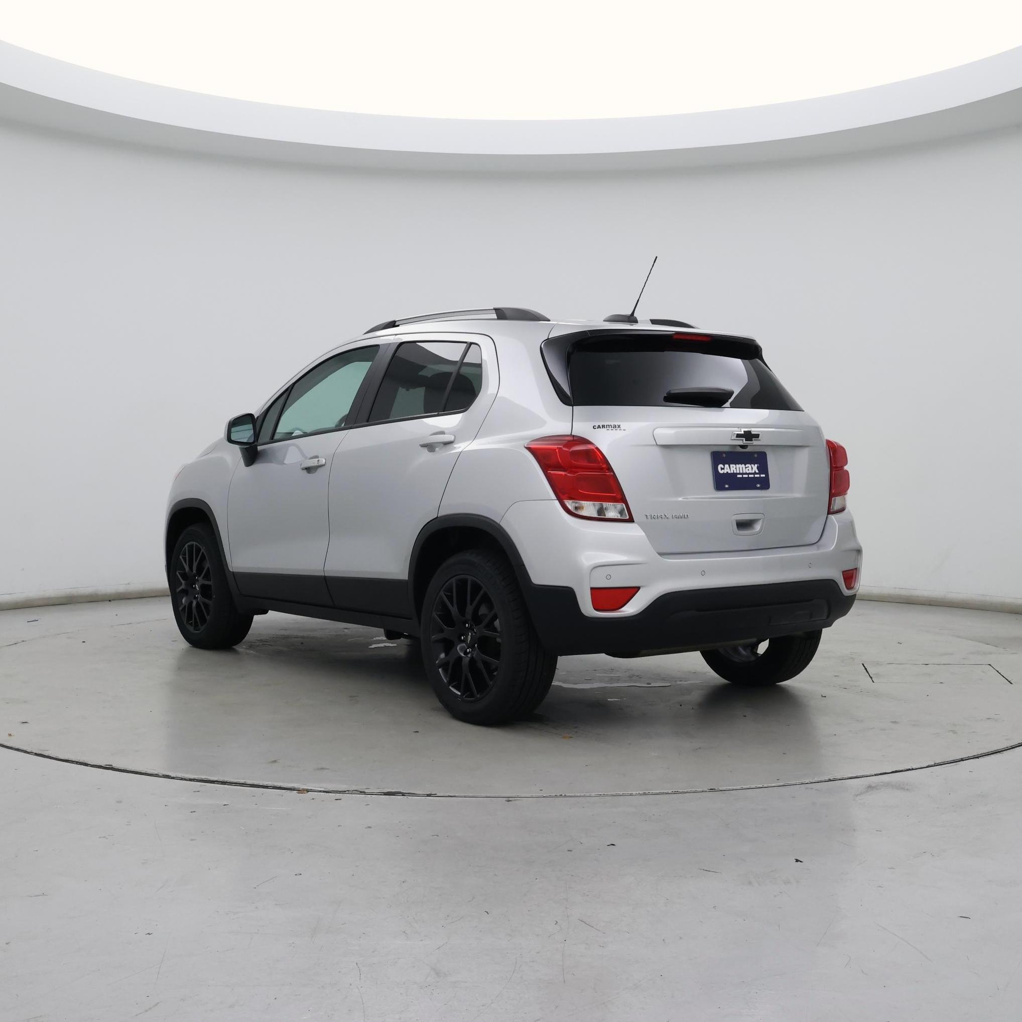 Thumbnail: 2021 Chevrolet Trax - 2