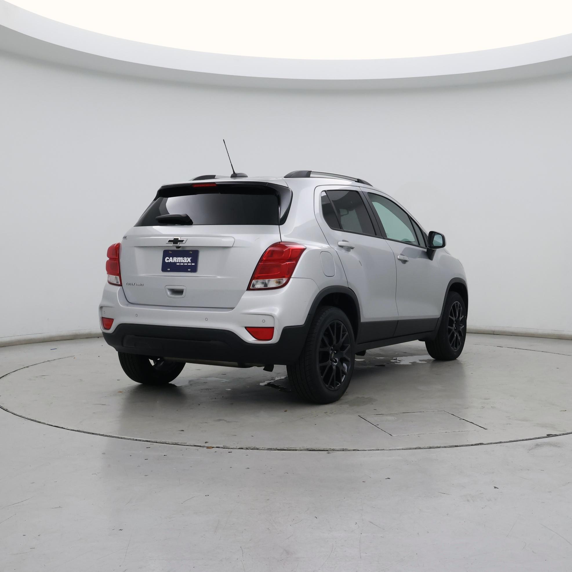 Thumbnail: 2021 Chevrolet Trax - 8