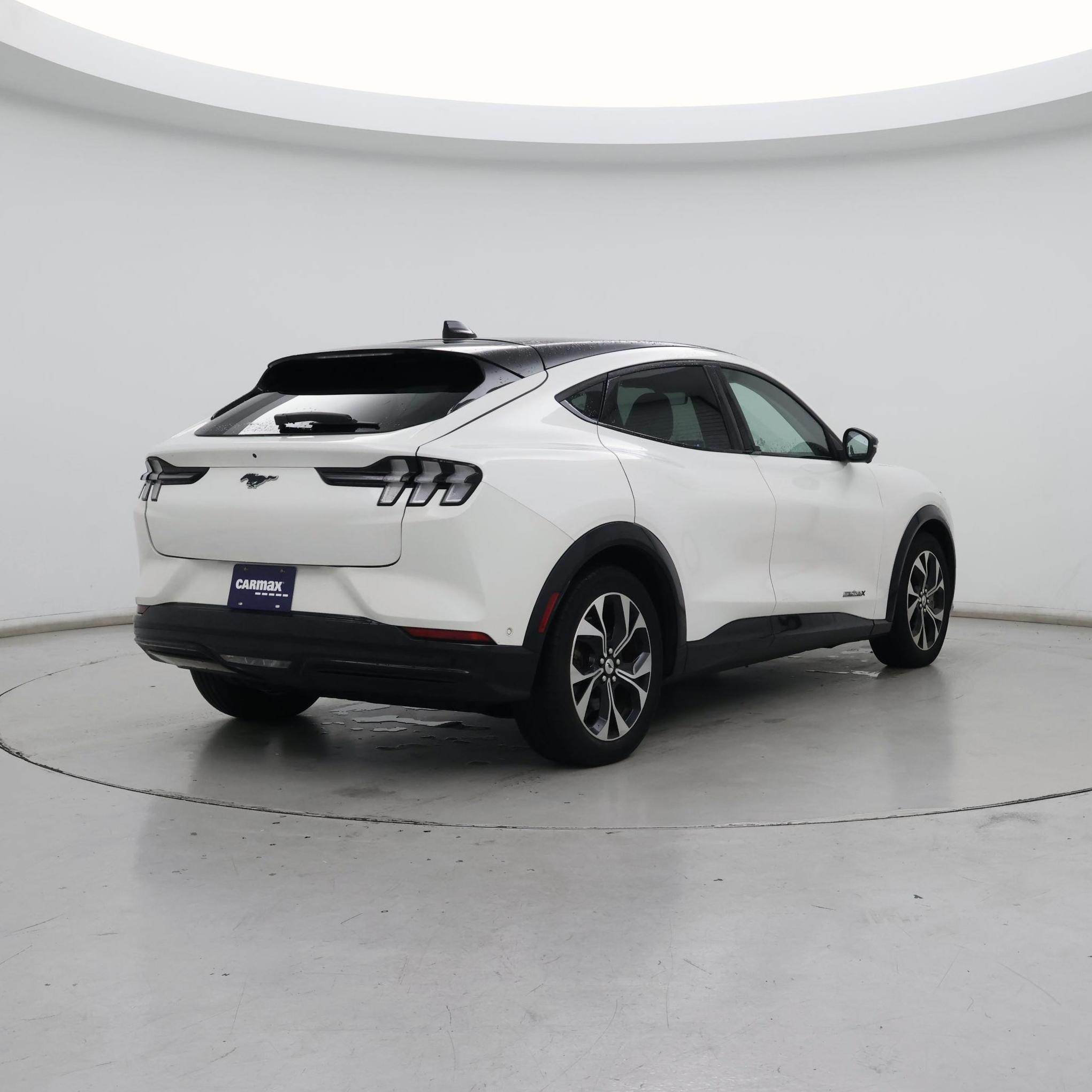 Thumbnail: 2021 Ford Mustang Mach-E - 8