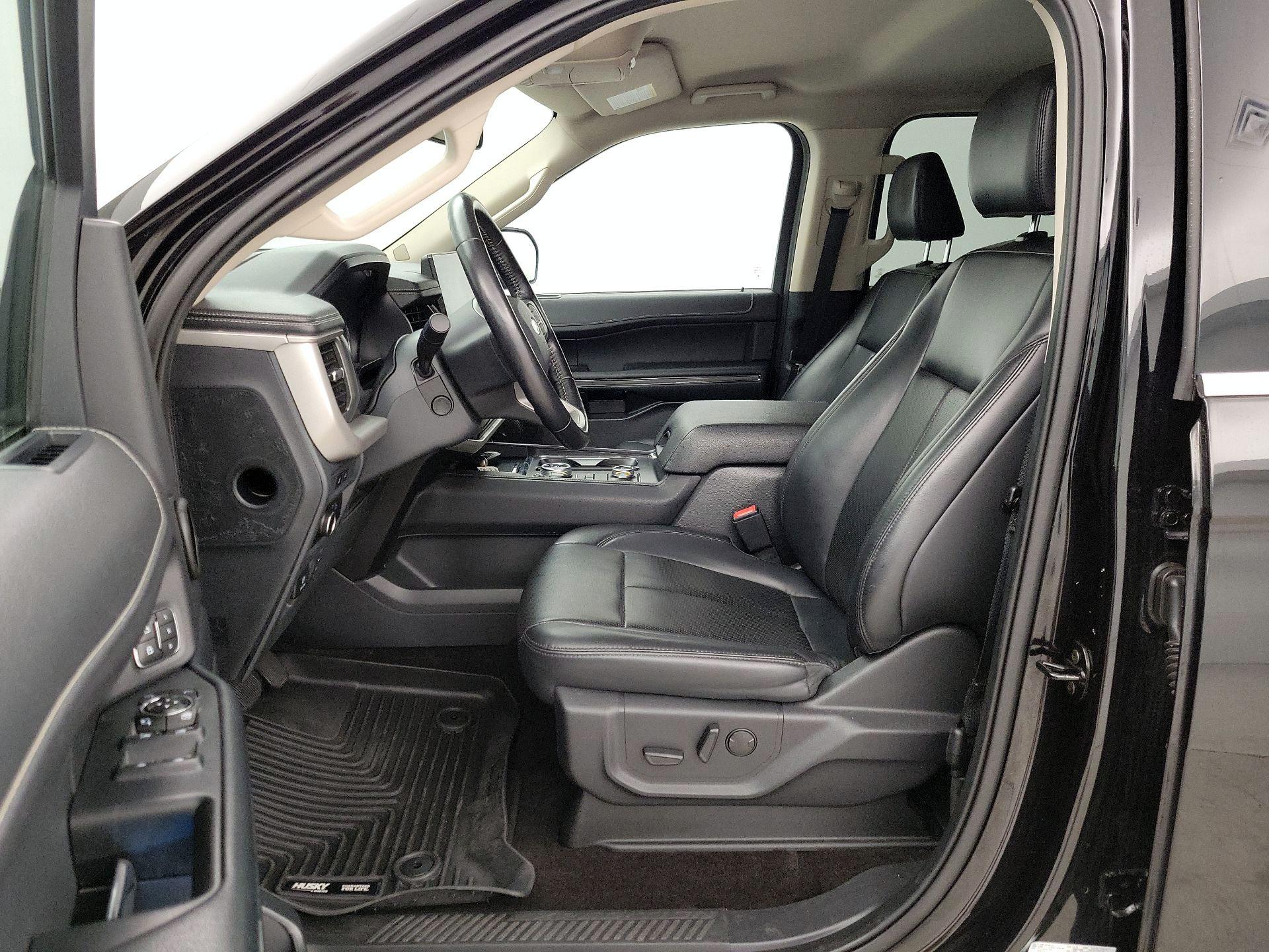 Thumbnail: 2023 Ford Expedition MAX - 11