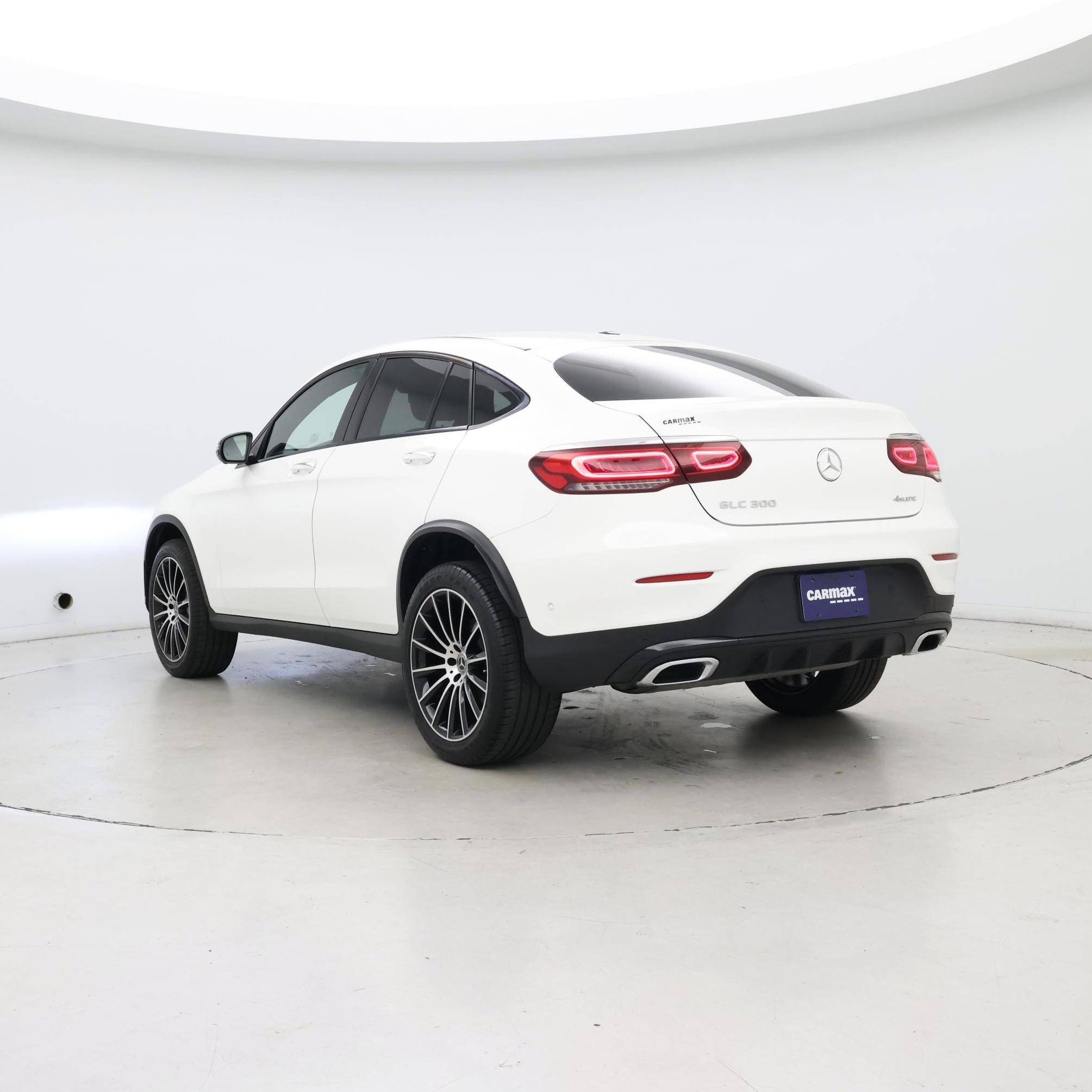 Thumbnail: 2023 Mercedes-Benz GLC - 2