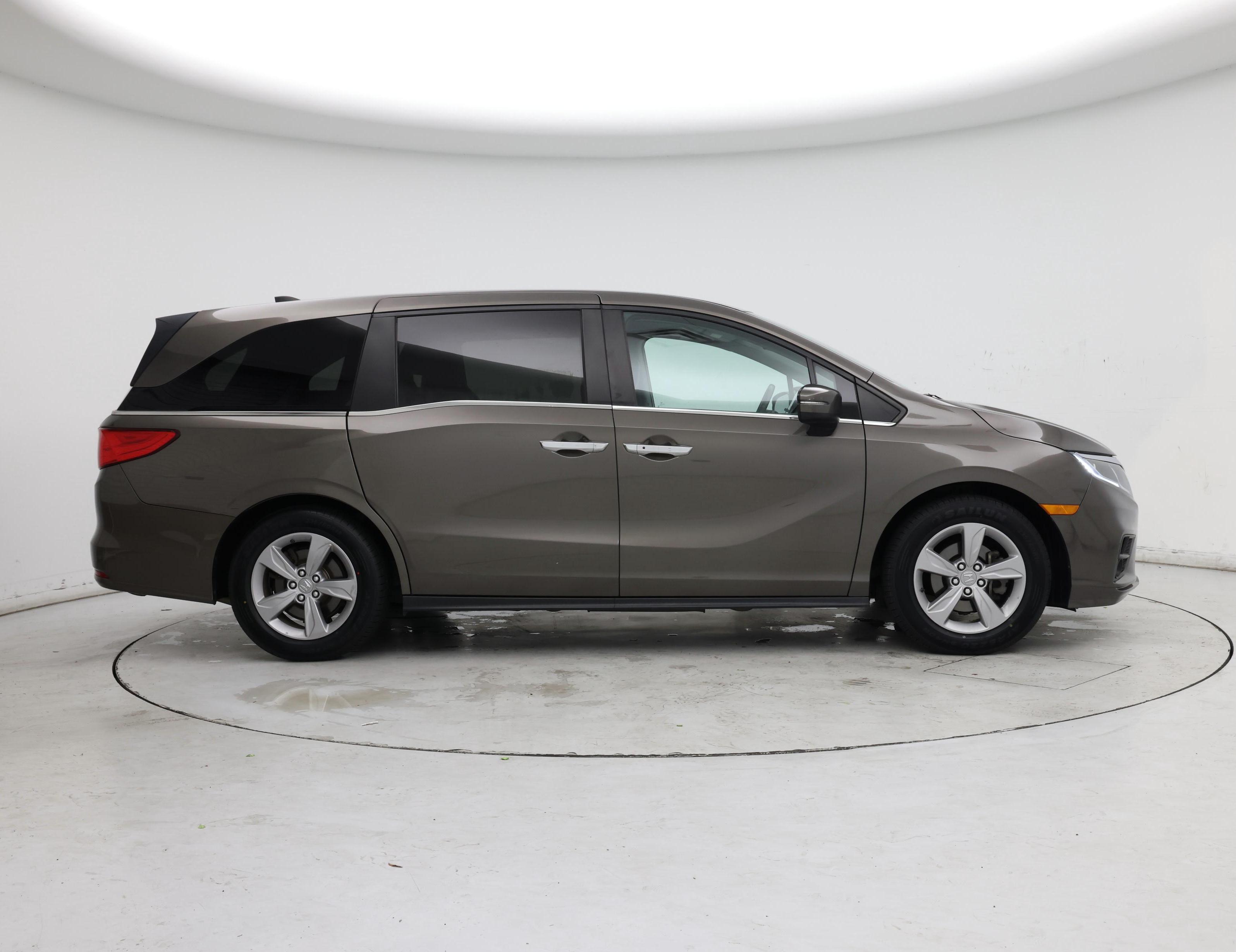Thumbnail: 2020 Honda Odyssey - 7