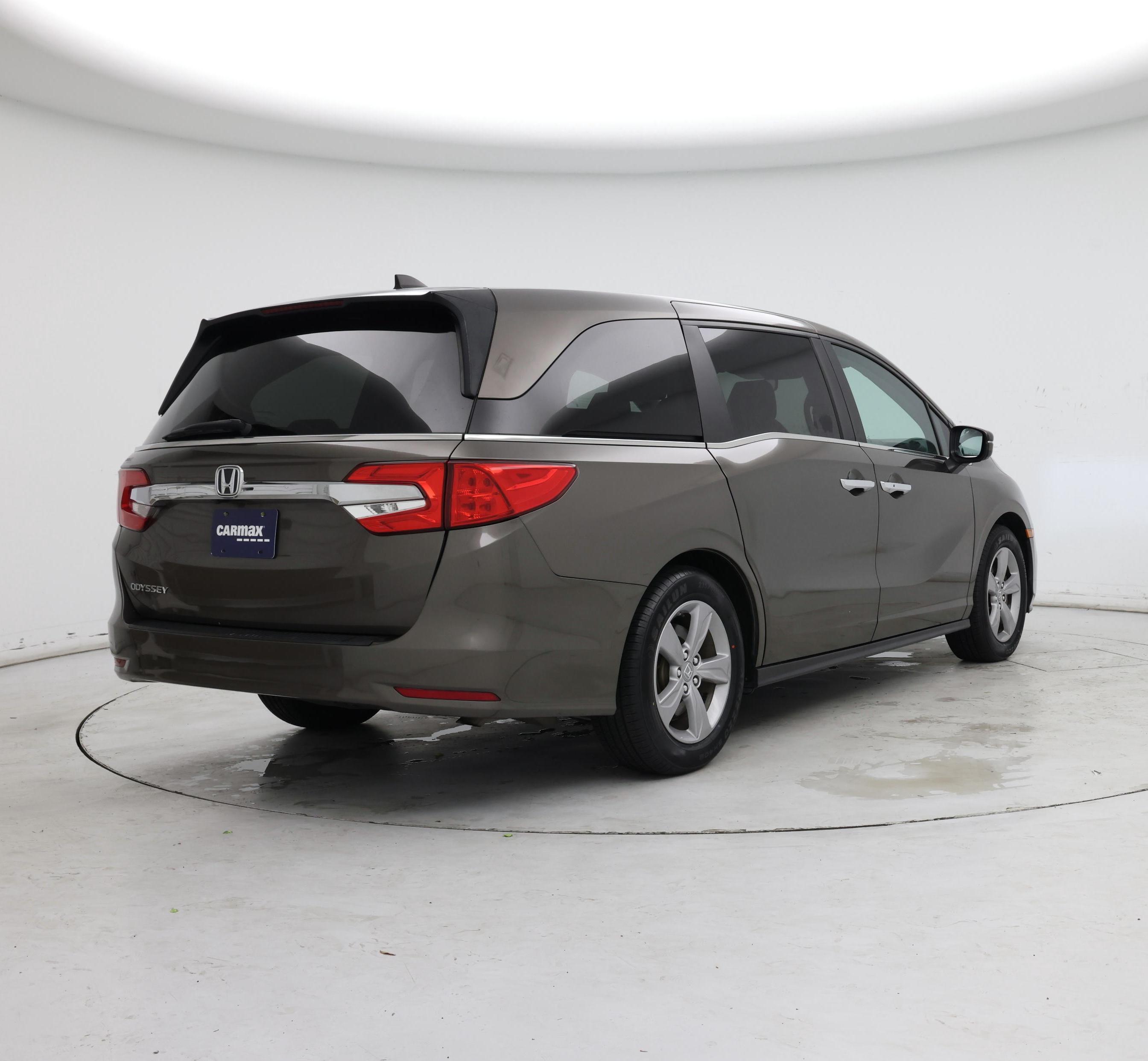 Thumbnail: 2020 Honda Odyssey - 8