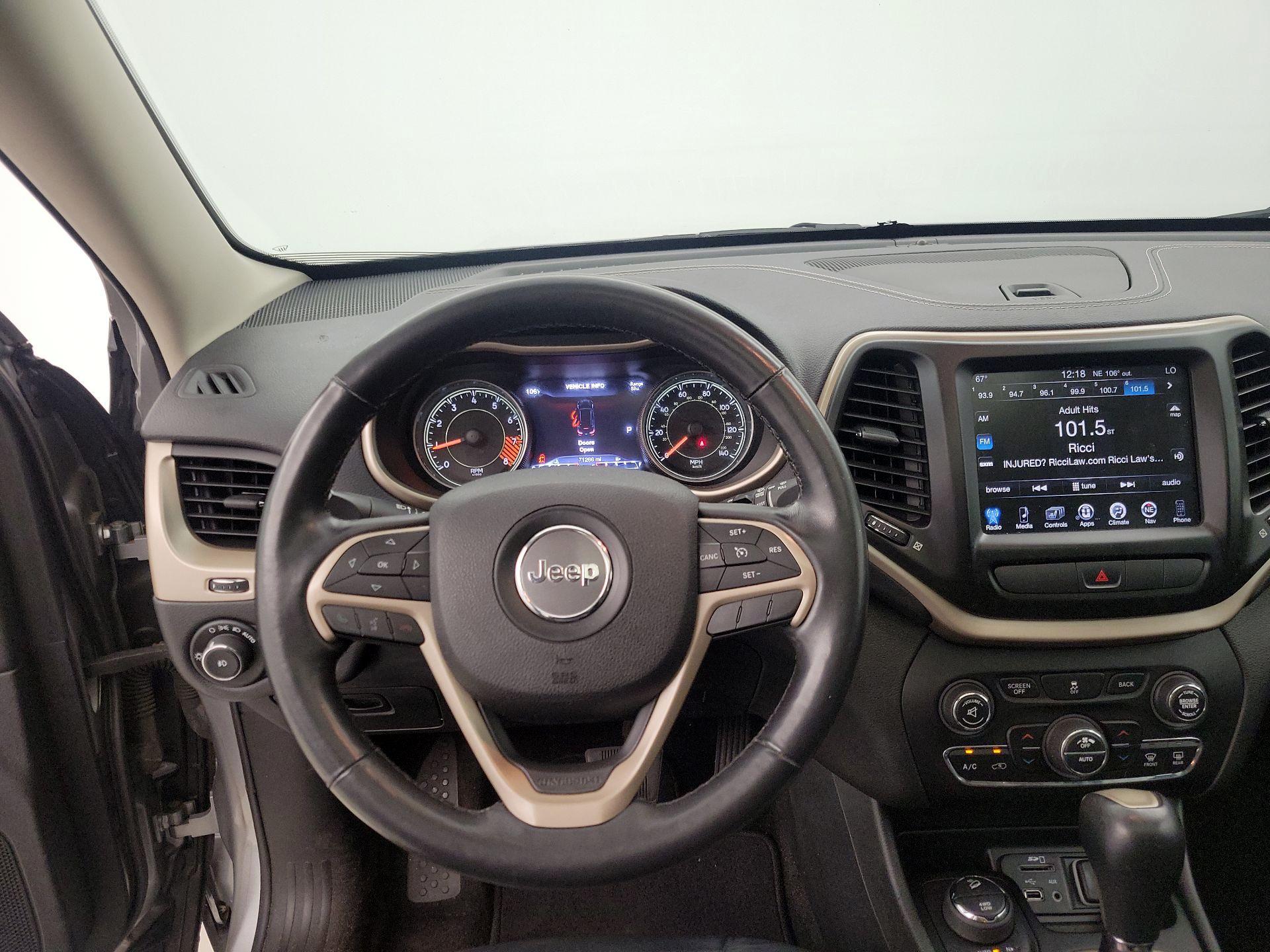 Thumbnail: 2014 Jeep Cherokee - 10